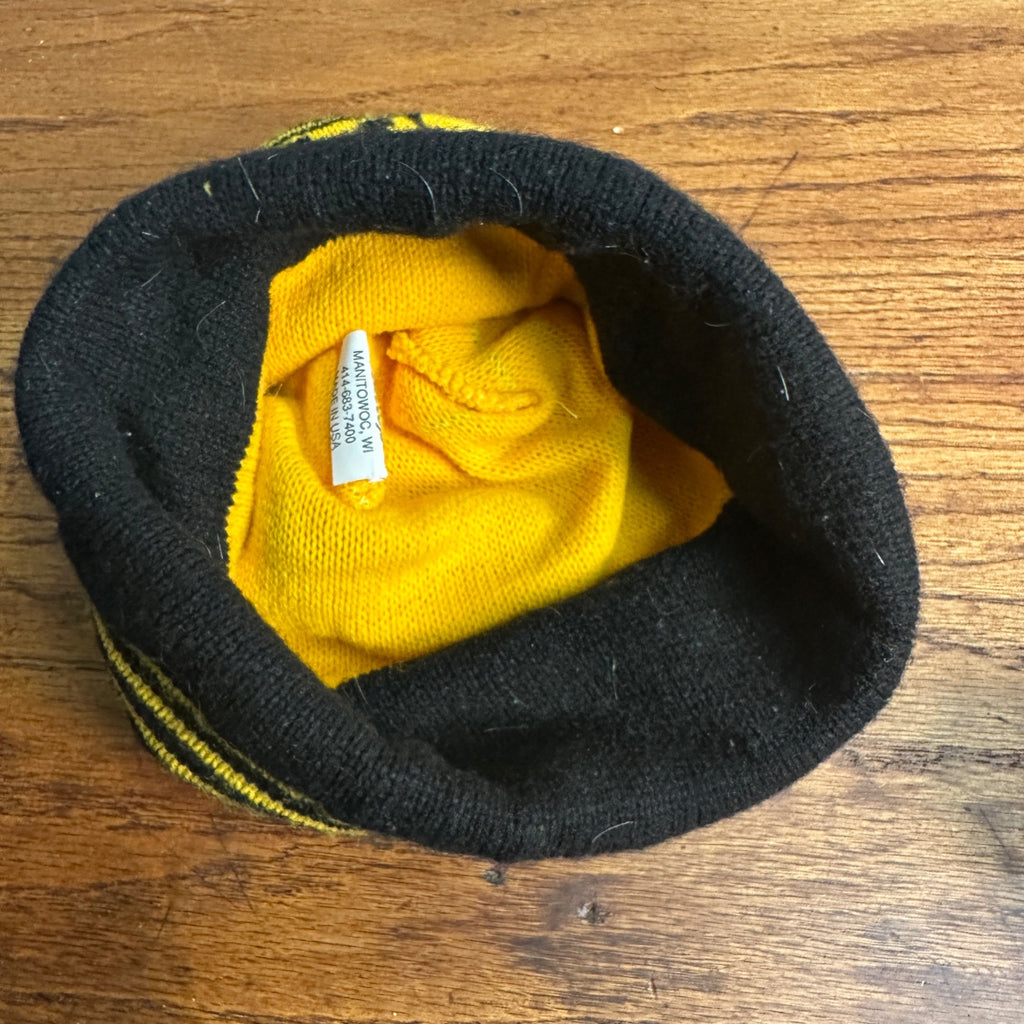 Vintage Milwaukee Milk Producers Winter Cap Hat Pom Pom Black Wisconsin Dairy Farming