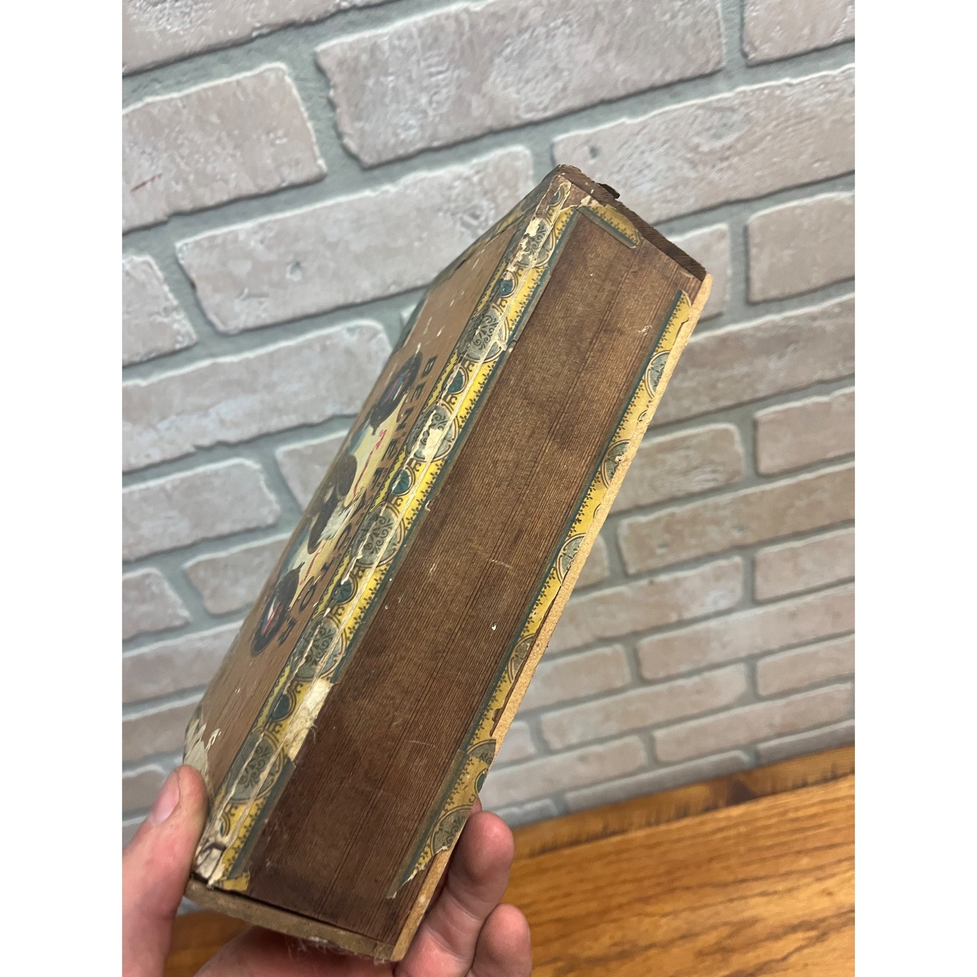 Vintage La Flor De Benefactor Cigar Wooden Box Advertising Eagle Patriotic Ohio