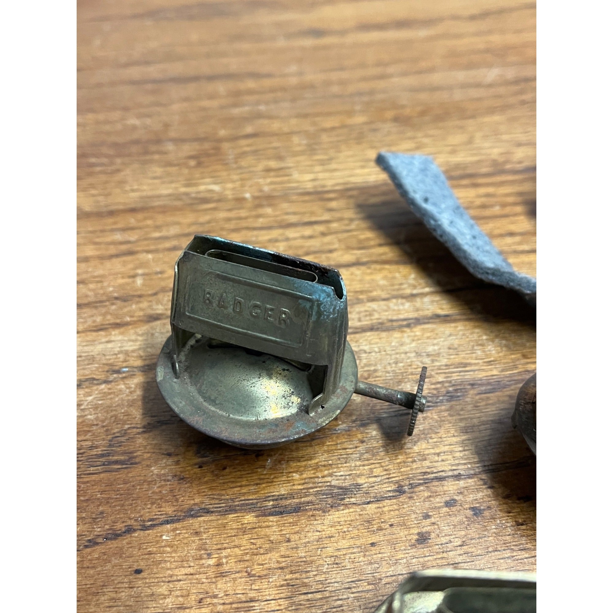 Badger Oil Kerosene Lamp Lantern Burner Lot 4 P&A Mfg  #2 Size - 1 3/16" Thread