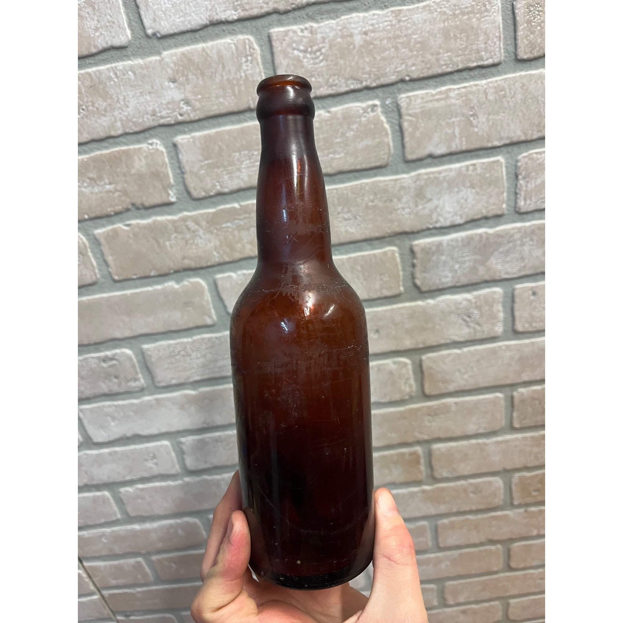 Vintage Pre-Pro Milwaukee Waukesha Brew Co. Embossed Beer Bottle Wisconsin 12oz