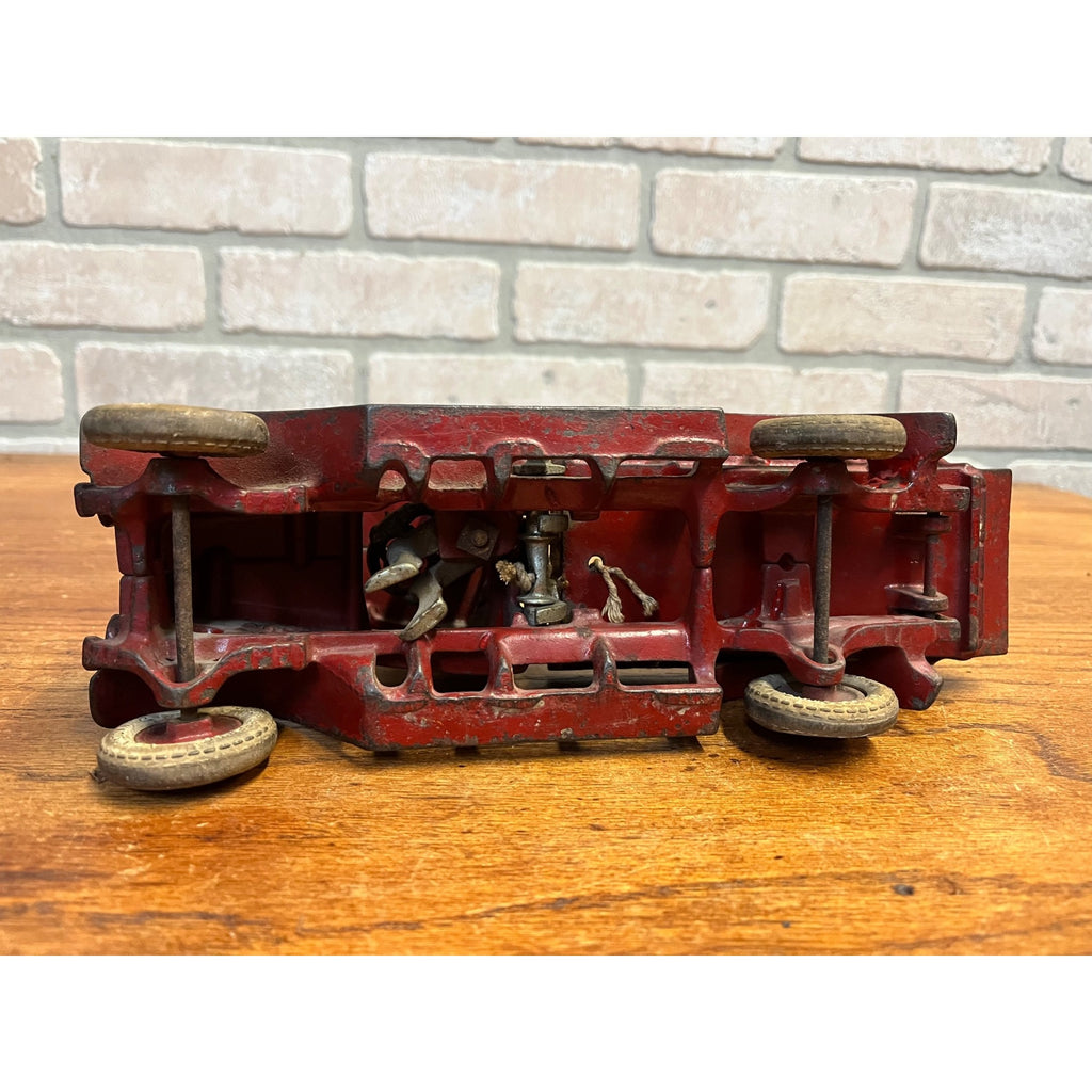 Vintage Arcade International Harvester "Red Baby" Cast Iron Dump Truck Toy