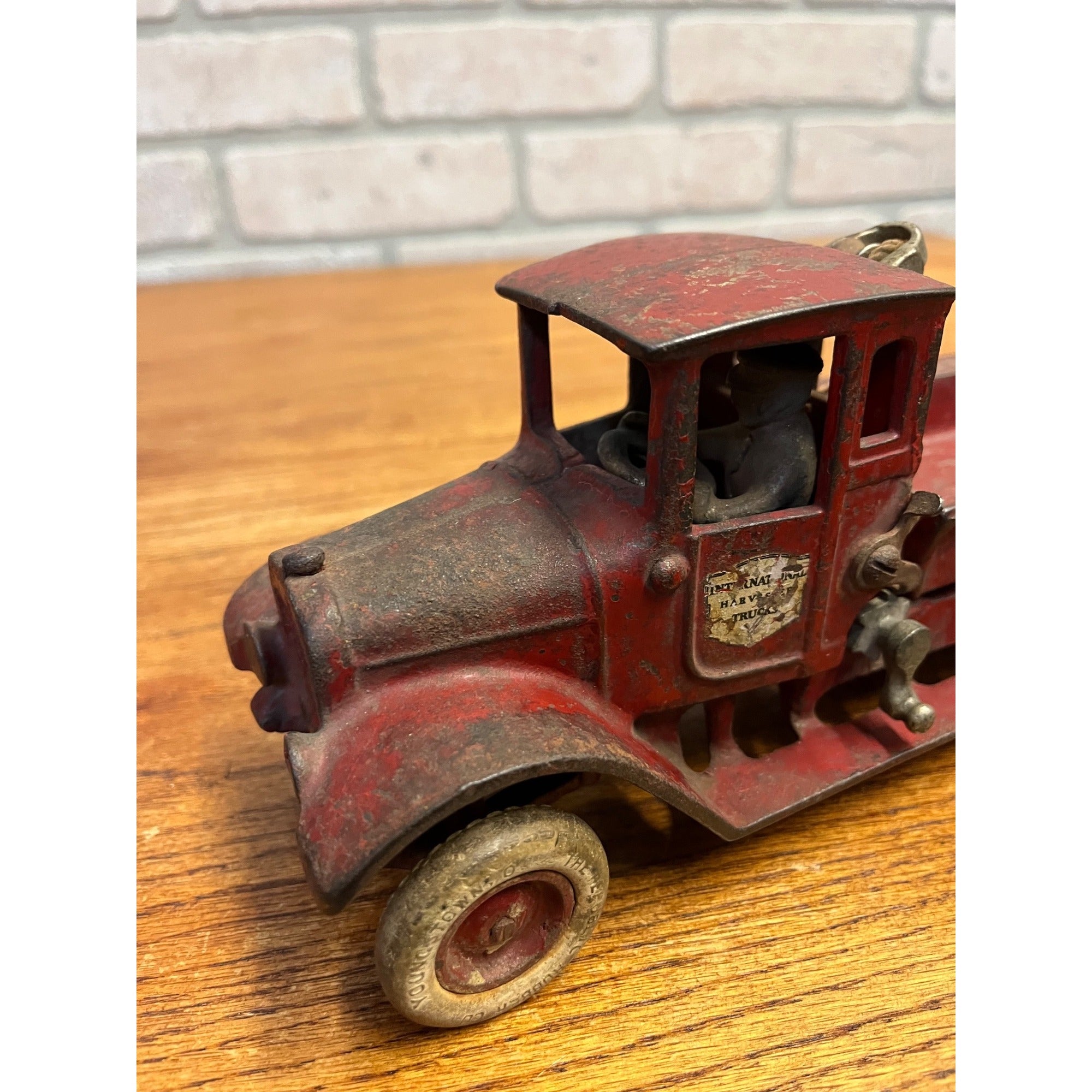 Vintage Arcade International Harvester "Red Baby" Cast Iron Dump Truck Toy