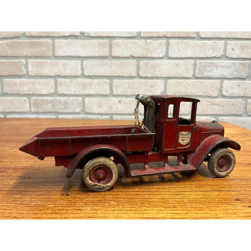 Vintage Arcade International Harvester "Red Baby" Cast Iron Dump Truck Toy