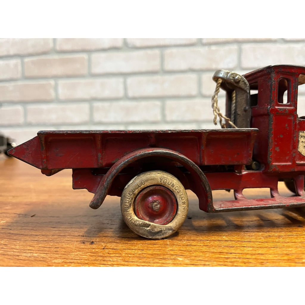 Vintage Arcade International Harvester "Red Baby" Cast Iron Dump Truck Toy