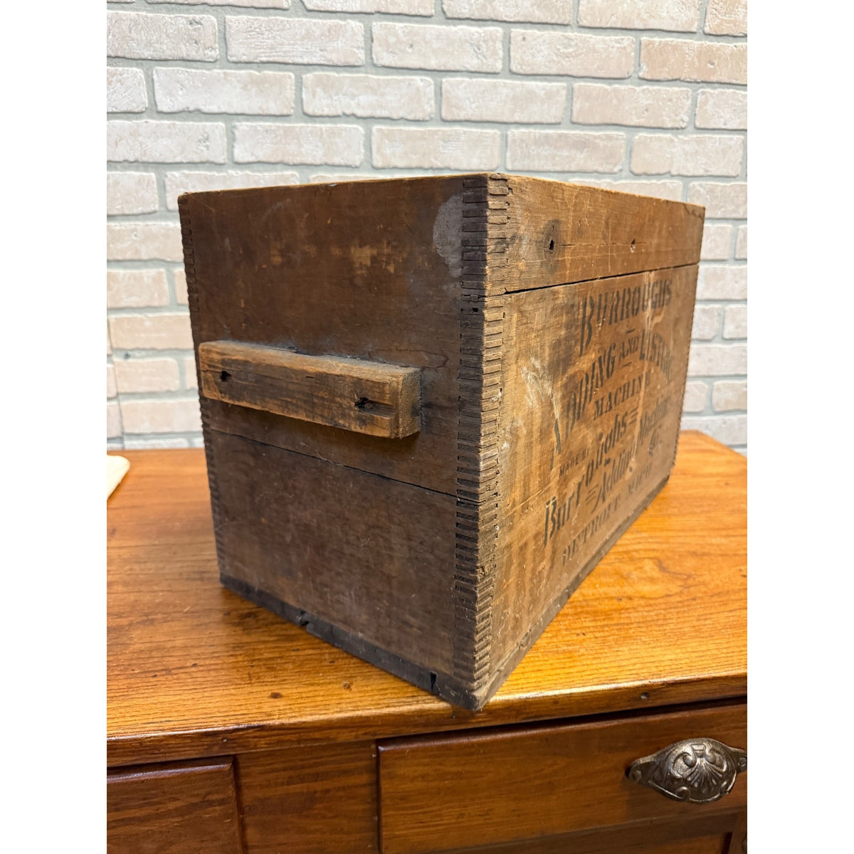 Vintage Rustic Burroughs Adding and Listing Adding Machine Co. Dovetailed Wooden Crate Detroit, Michigan