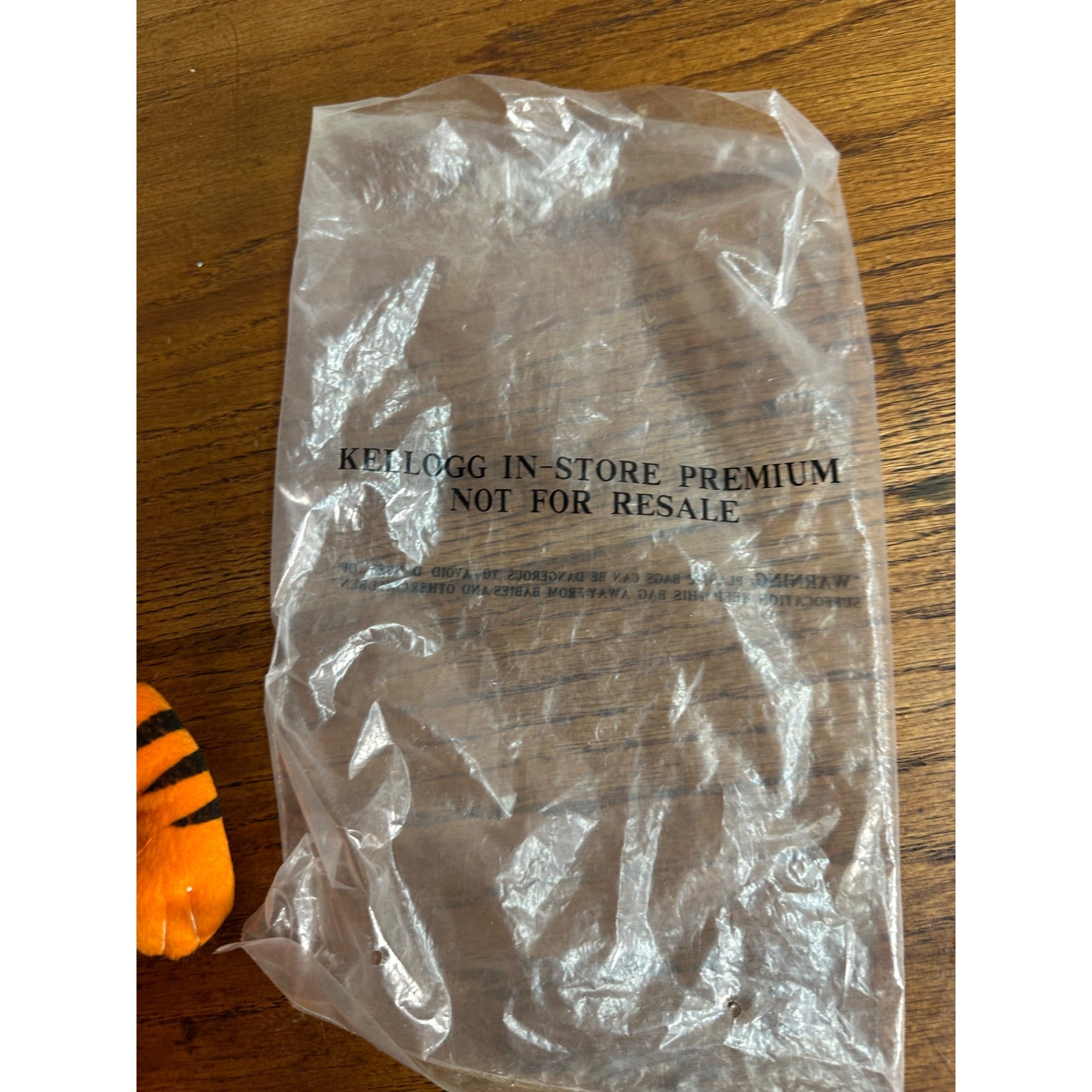 Kellogg’s 1997 Tony The Tiger Frosted Flakes Cereal Plush Stuffed Animal Toy 8"