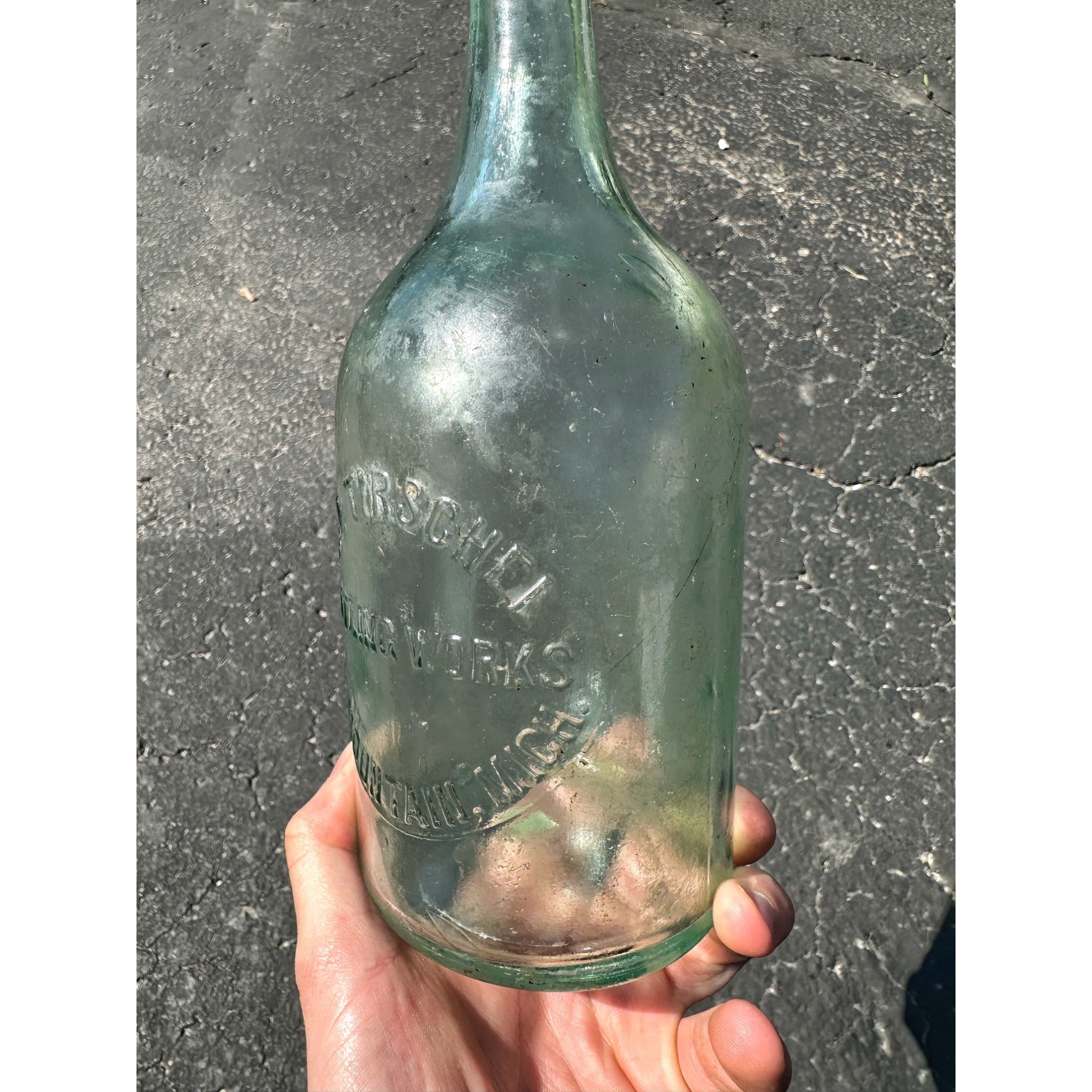 SCARCE Pre-Pro 1890s JJ Tirschel Bottling Works Iron Mountain Mich. Beer Bottle Aqua