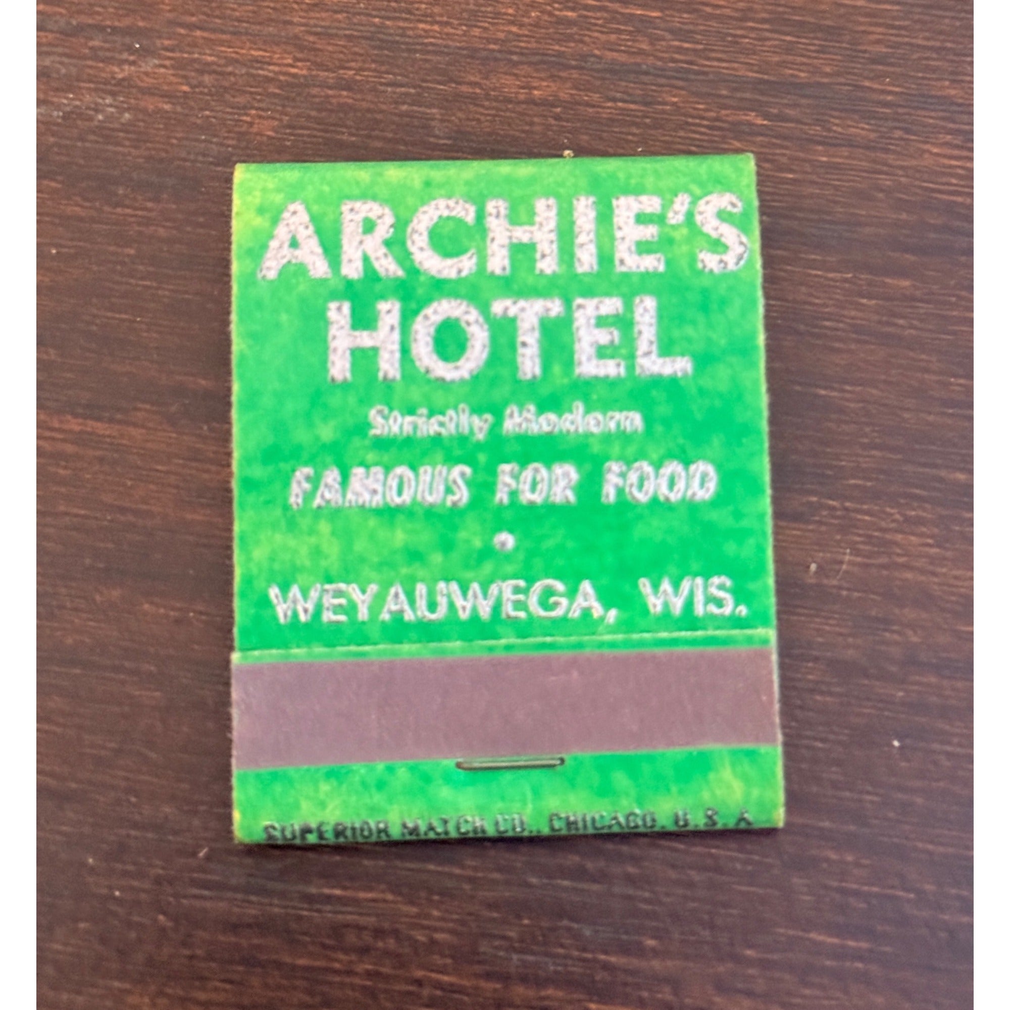 Vintage Archie's Motel Weyauwega Wisconsin WI Unstruck FULL Matchbook Restaurant
