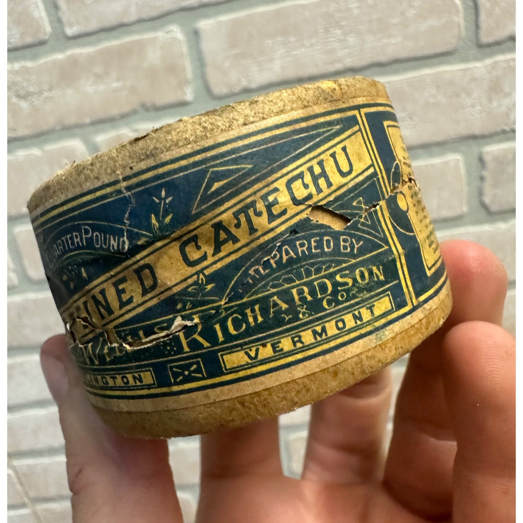 Antique 1800s Wells Richardson Refined Catechu 1/4 Lb Dye Container Paper Label