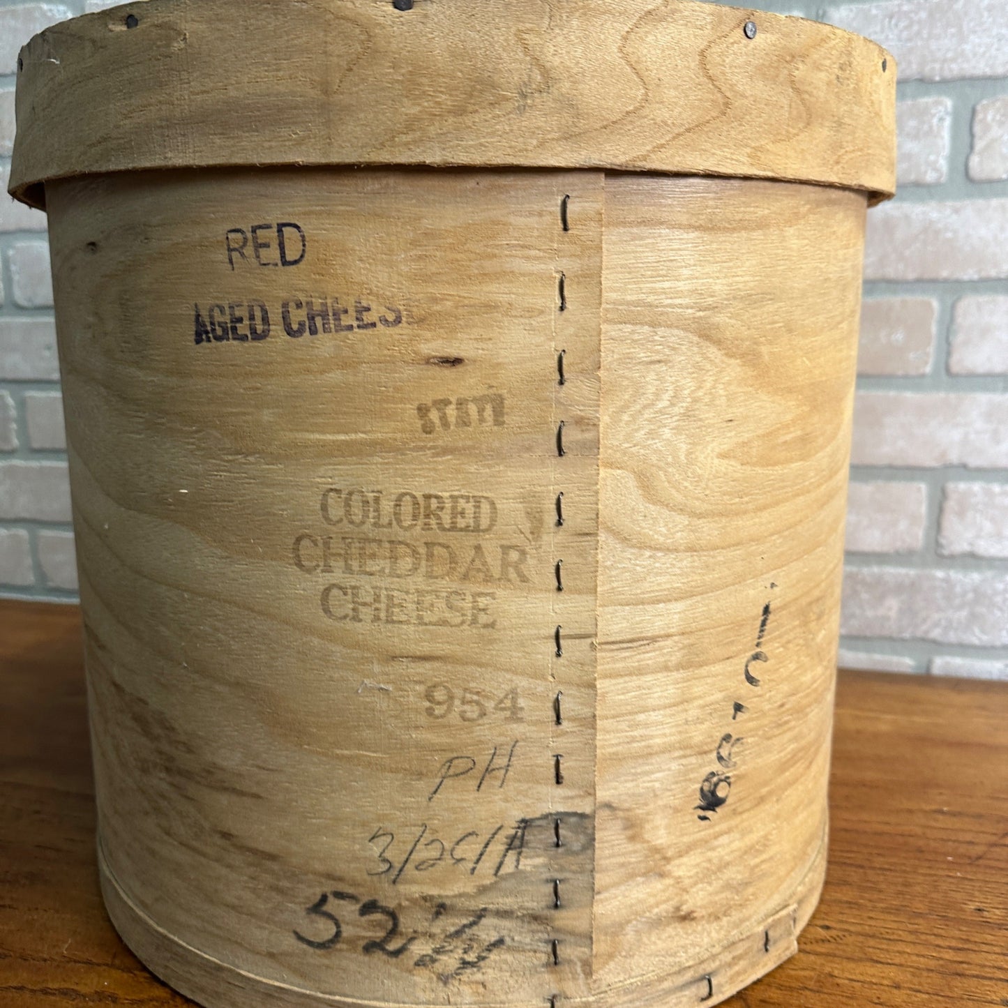 Vintage Wooden Cheese Wheel Crate Box Primitive Aged Cheddar Dairy