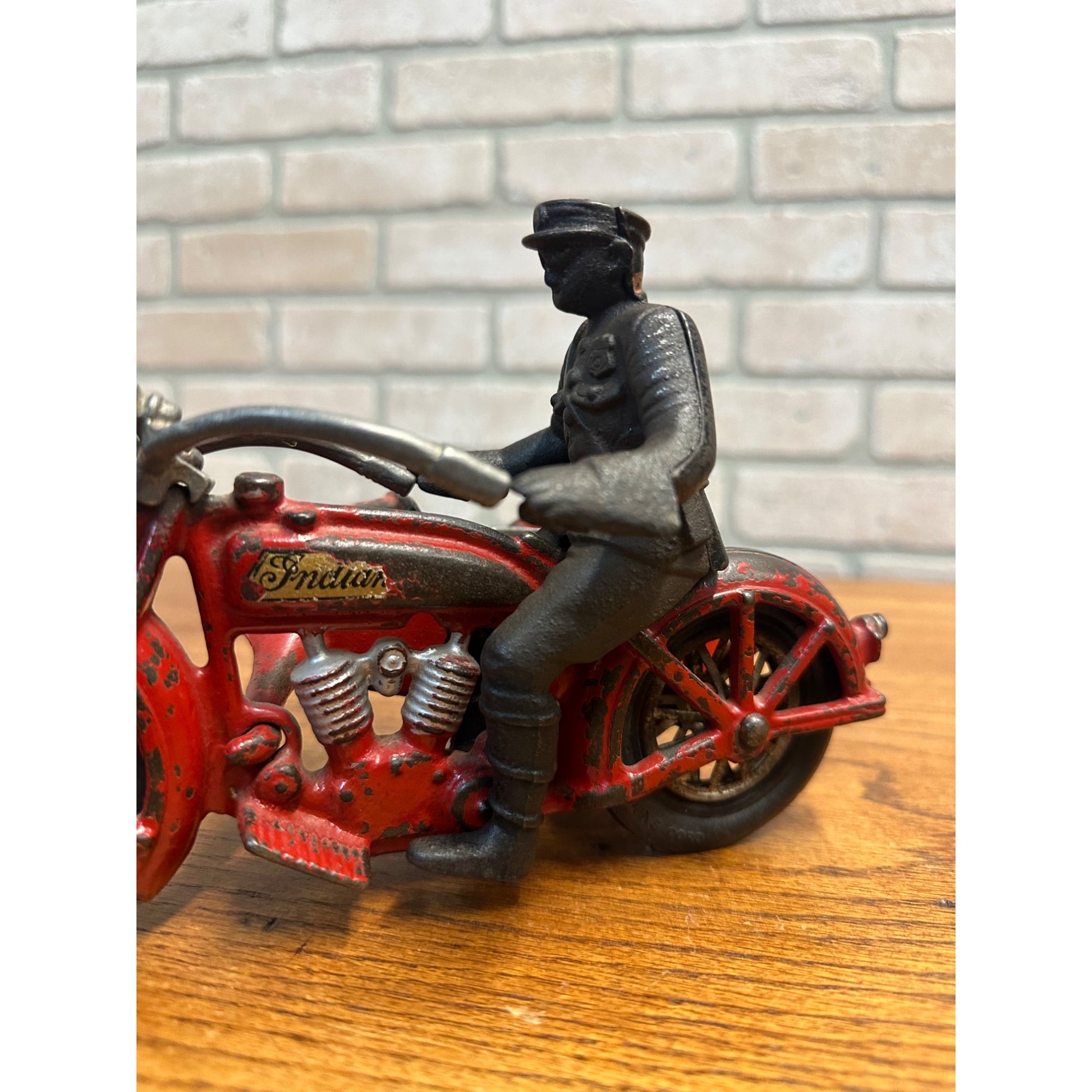 Vintage 1930s Hubley Cast Iron Indian Police Motorcycle w/ Sidecar & Driver