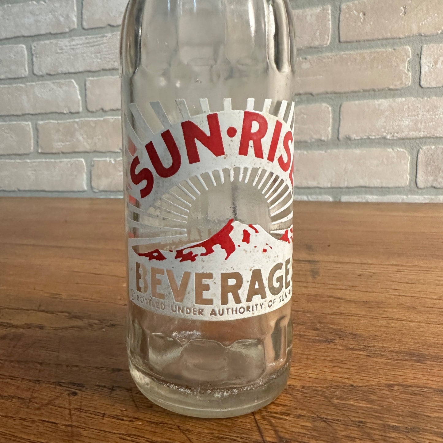 Vintage 7oz Sun Rise Beverages Clear Glass Soda Pop Bottle