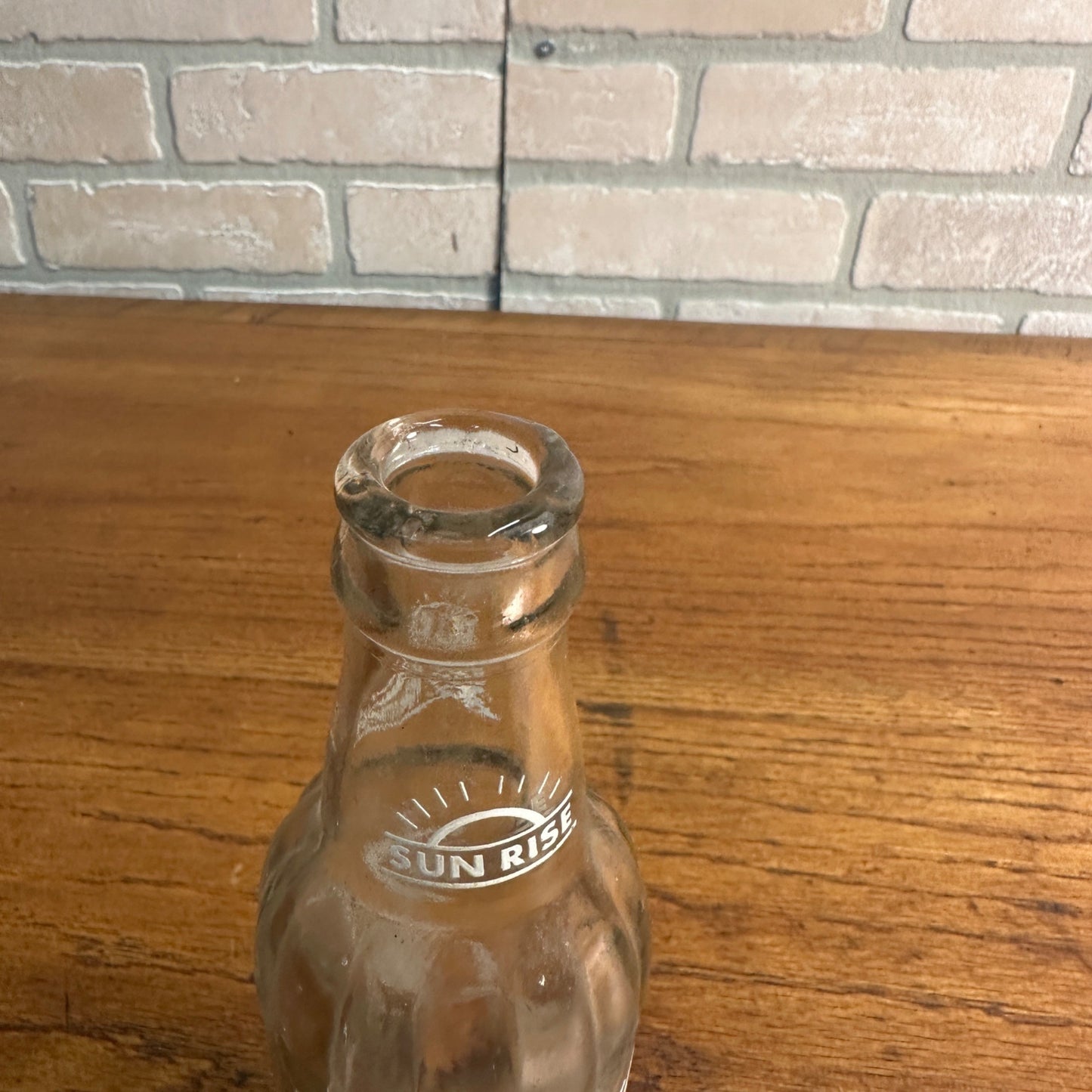 Vintage 7oz Sun Rise Beverages Clear Glass Soda Pop Bottle