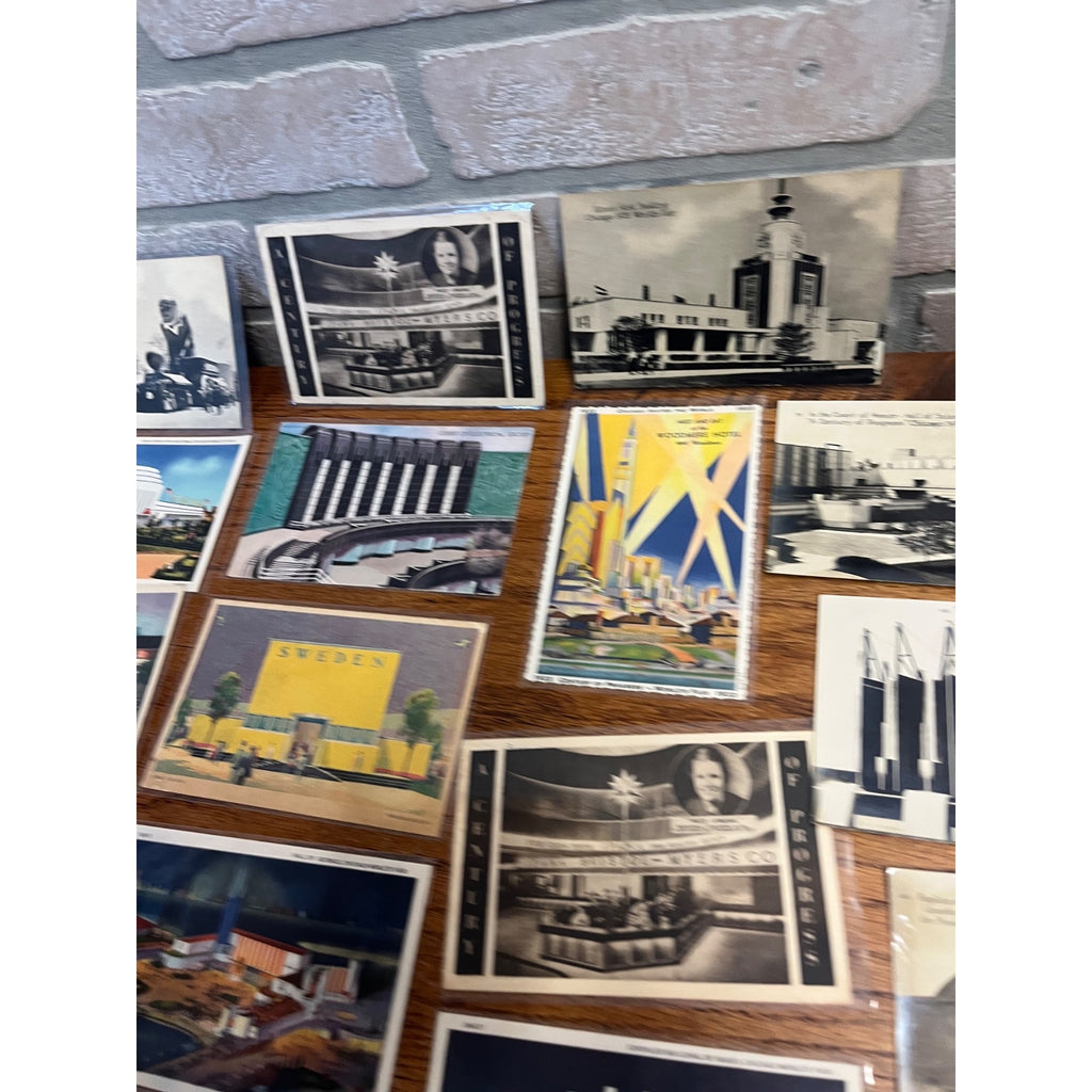 Huge Lot Chicago 1933 Century of Progress Worlds Fair Memorabilia Souvenirs Tickets Postcards