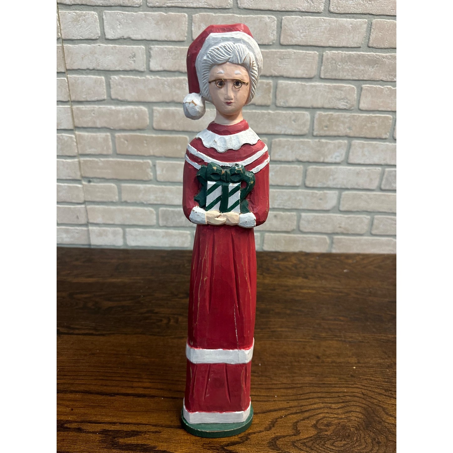 PIER 1 WOODEN MRS. CLAUS FOR CHRISTMAS, Super Tall 20", PAINTED WOOD, EUC