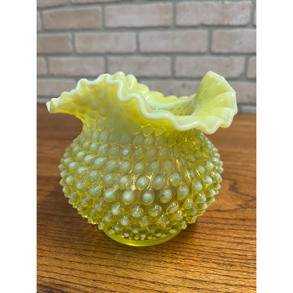 Vintage Fenton Topaz Opalescent Hobnail Ruffle Uranium Rose Bowl Vase