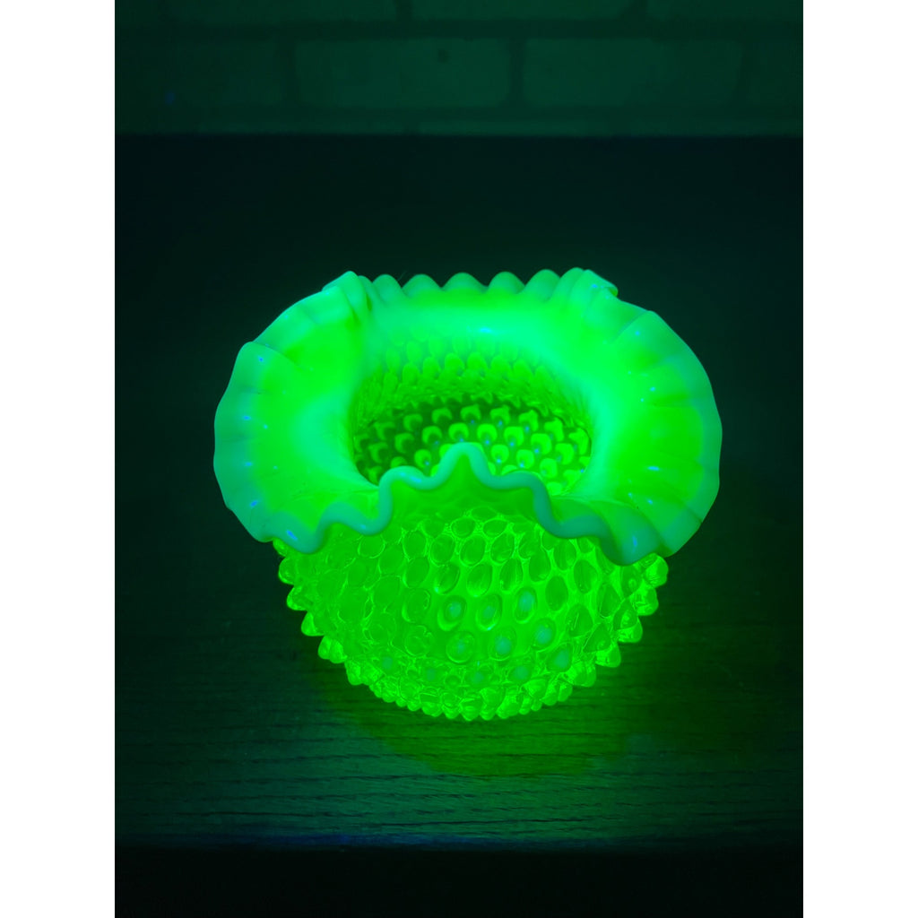 Vintage Fenton Topaz Opalescent Hobnail Ruffle Uranium Rose Bowl Vase