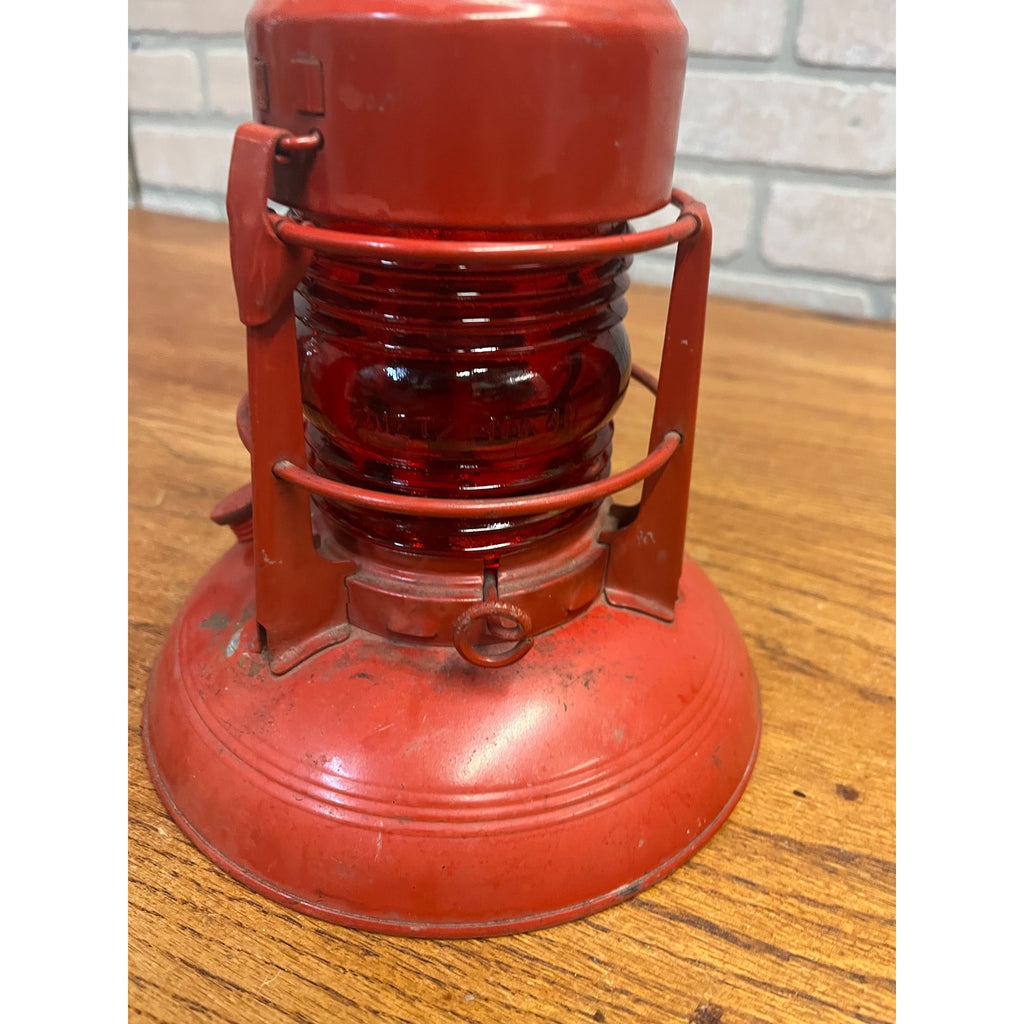 Vintage Dietz No 40. Red Glass Traffic  Gard Railroad Lantern