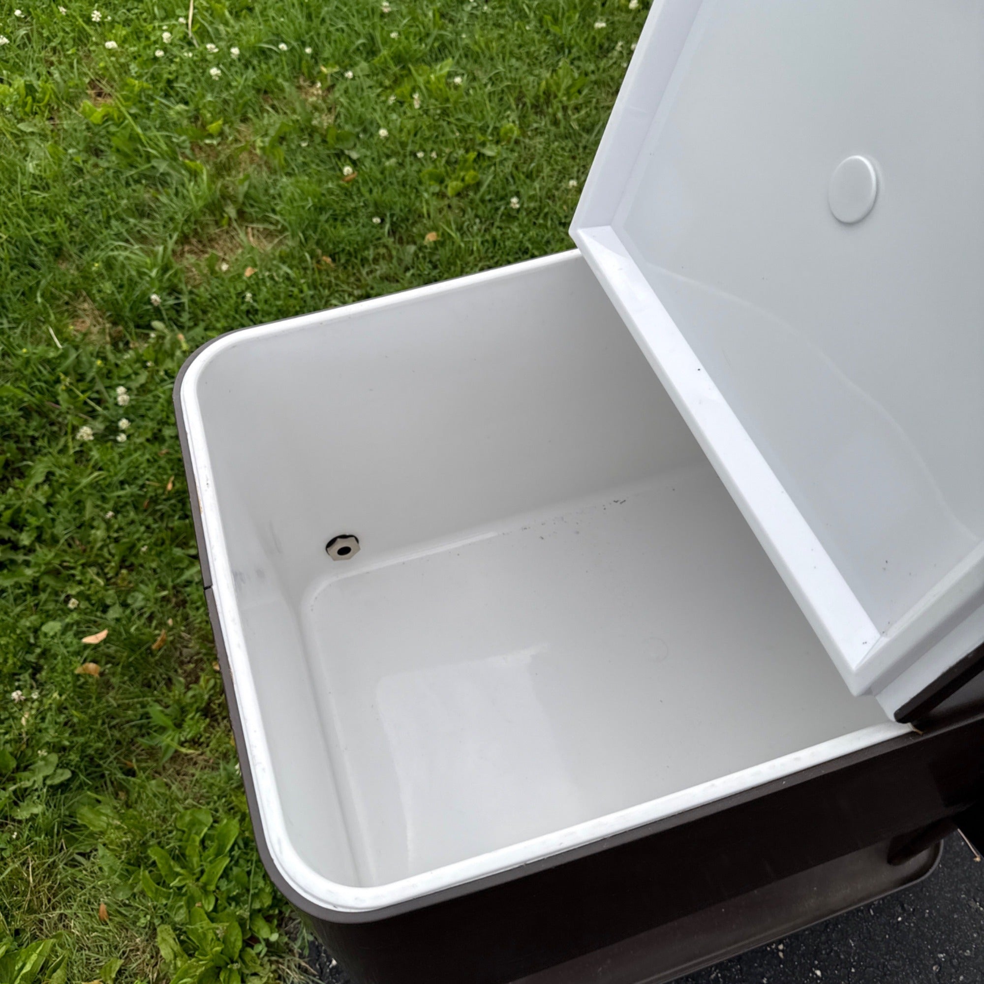 Estate Liquidation Special - Metal Porch Beer Soda Cooler on Stand
