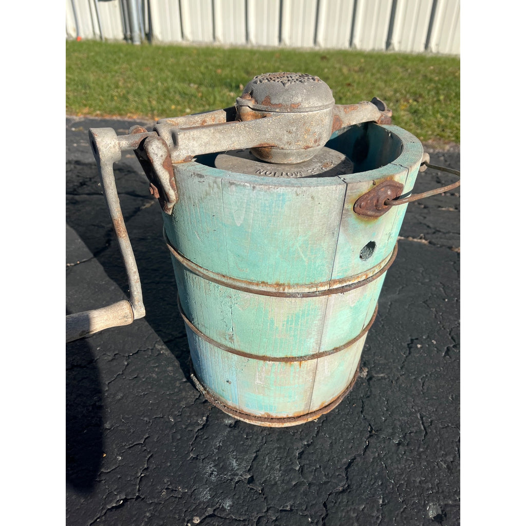 Antique Primitive Wooden Blue Ice Cream Maker White Mountain Freezer Farmhouse