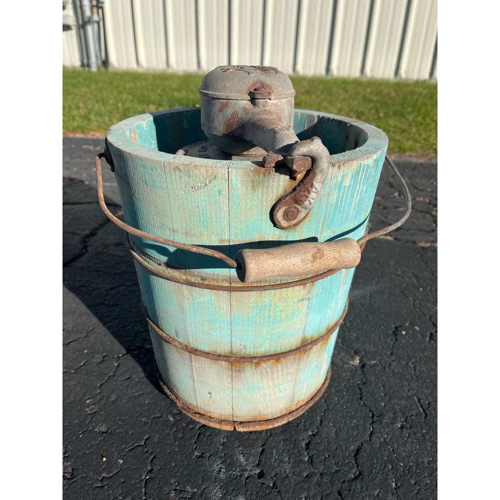 Antique Primitive Wooden Blue Ice Cream Maker White Mountain Freezer Farmhouse
