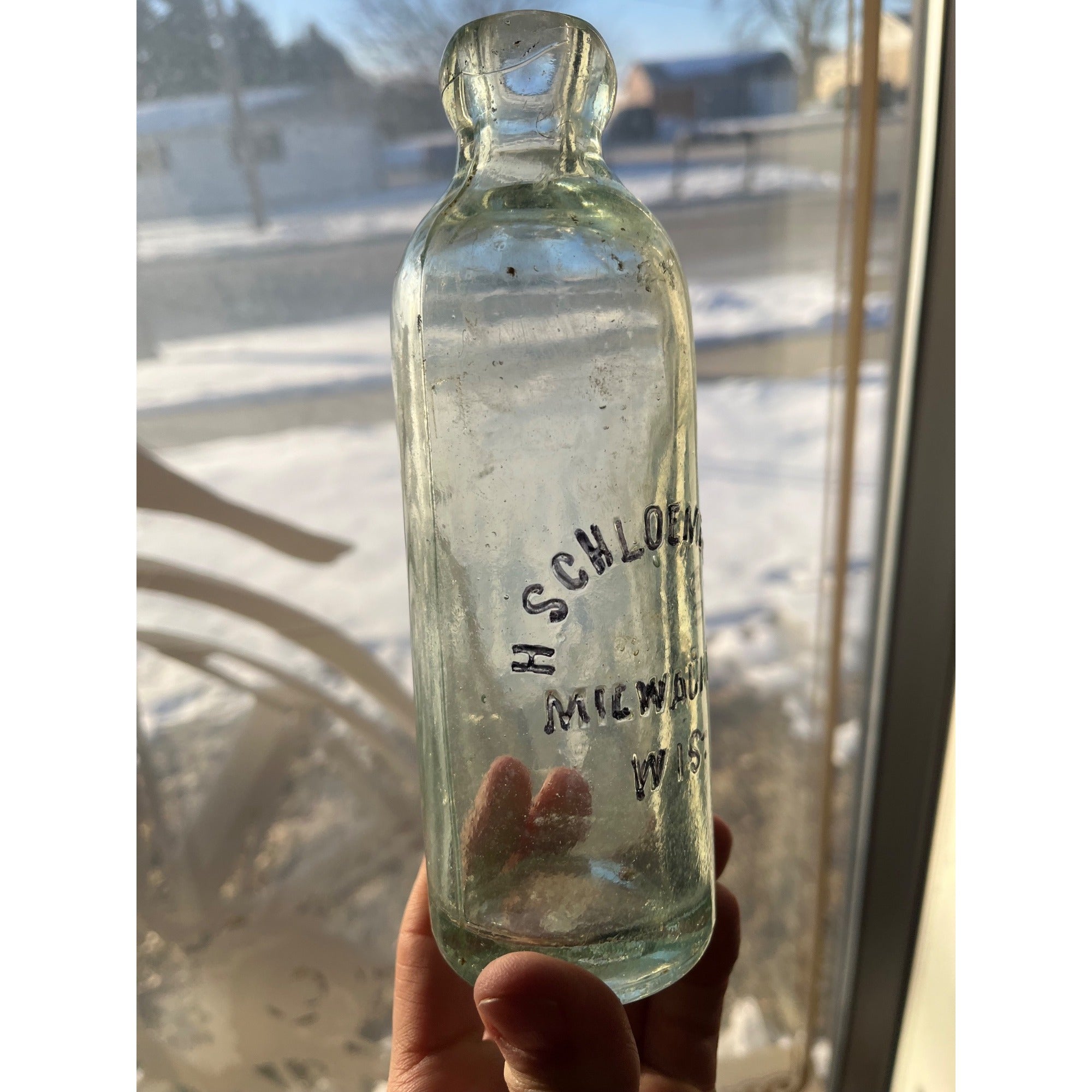 H. Schloemer Co. Milwaukee Wisconsin Blob Top Soda Bottle Hutchinson