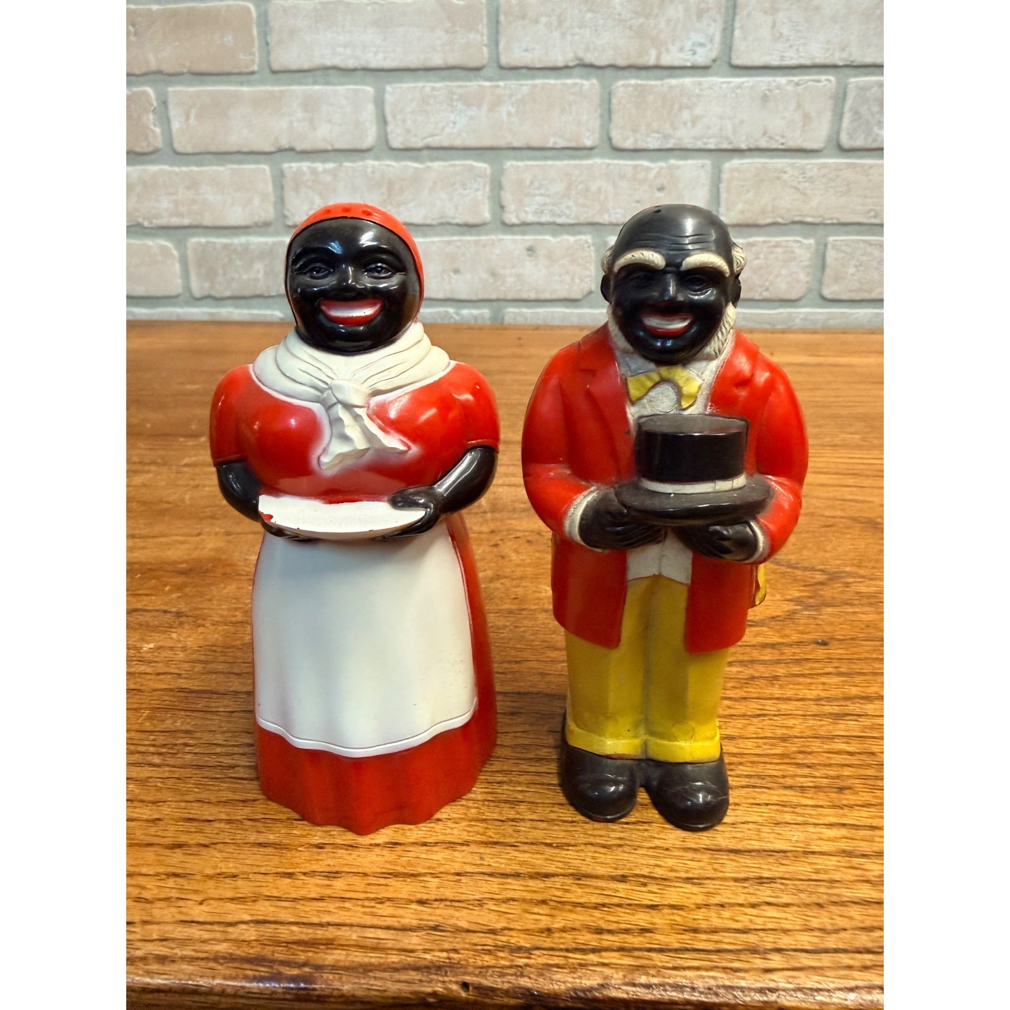 Vintage Aunt Jemima & Uncle Moses Plastic Salt & Pepper Shakers