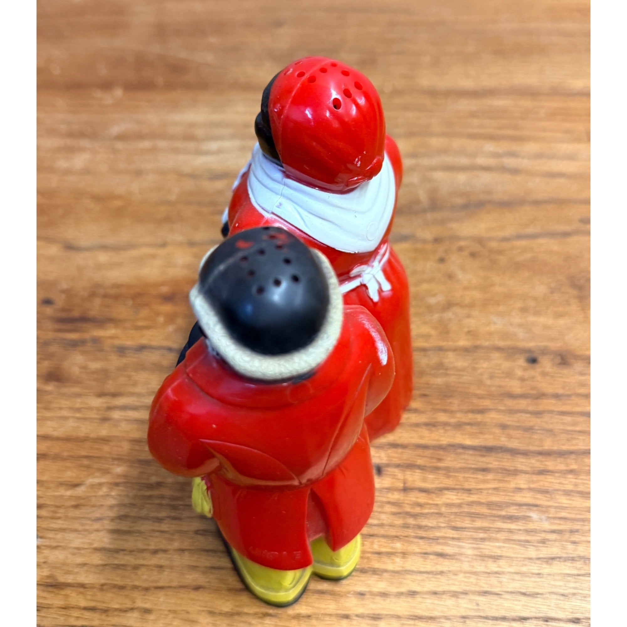 Vintage Aunt Jemima & Uncle Moses Plastic Salt & Pepper Shakers