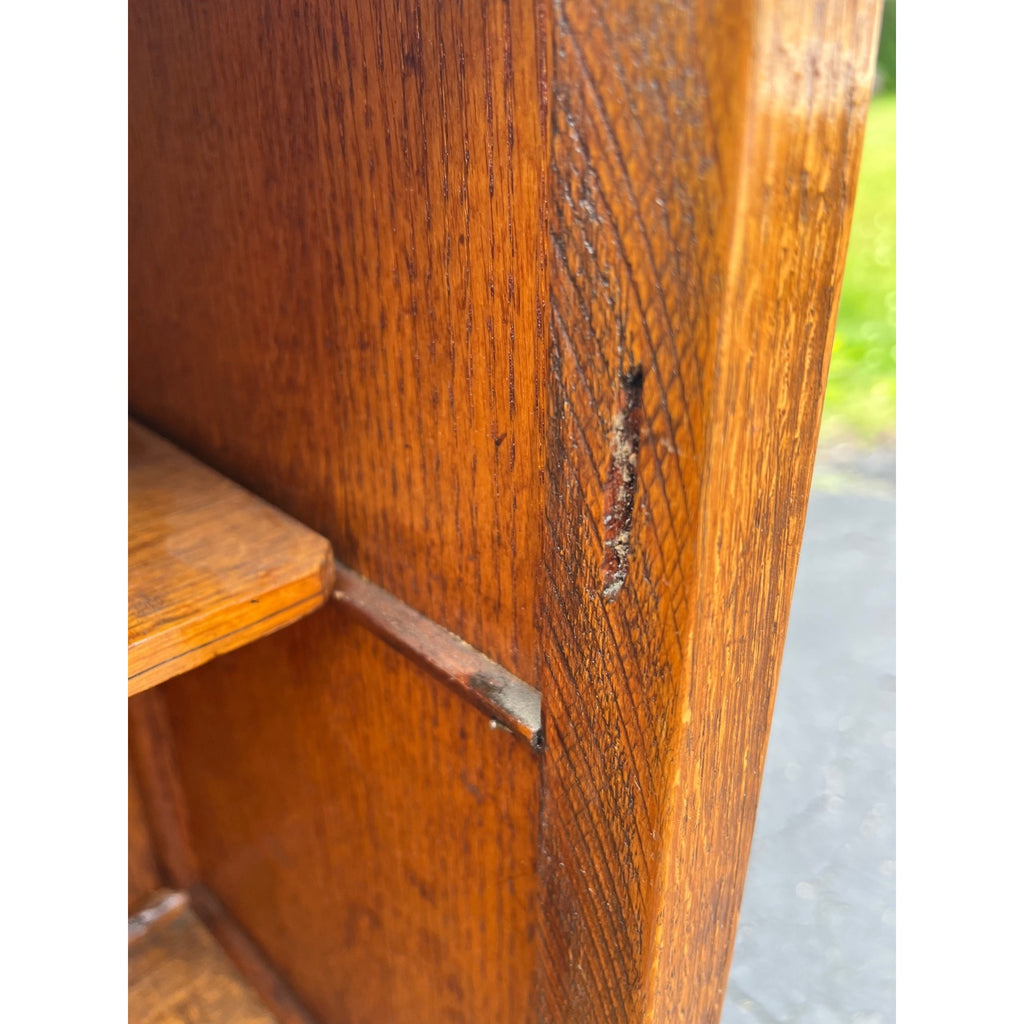 Antique 1920s Quarter Sawn Oak Wood Smokers Cabinet Stand Mission Arts & Crafts