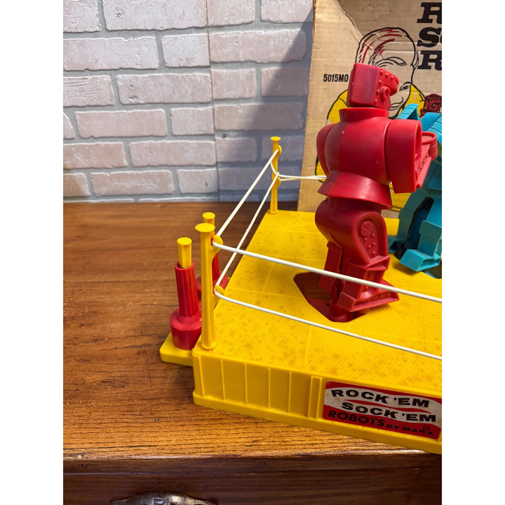 Vintage 1960's MARX ROCK 'EM SOCK 'EM ROBOTS Plastic Toy w/ Original Box