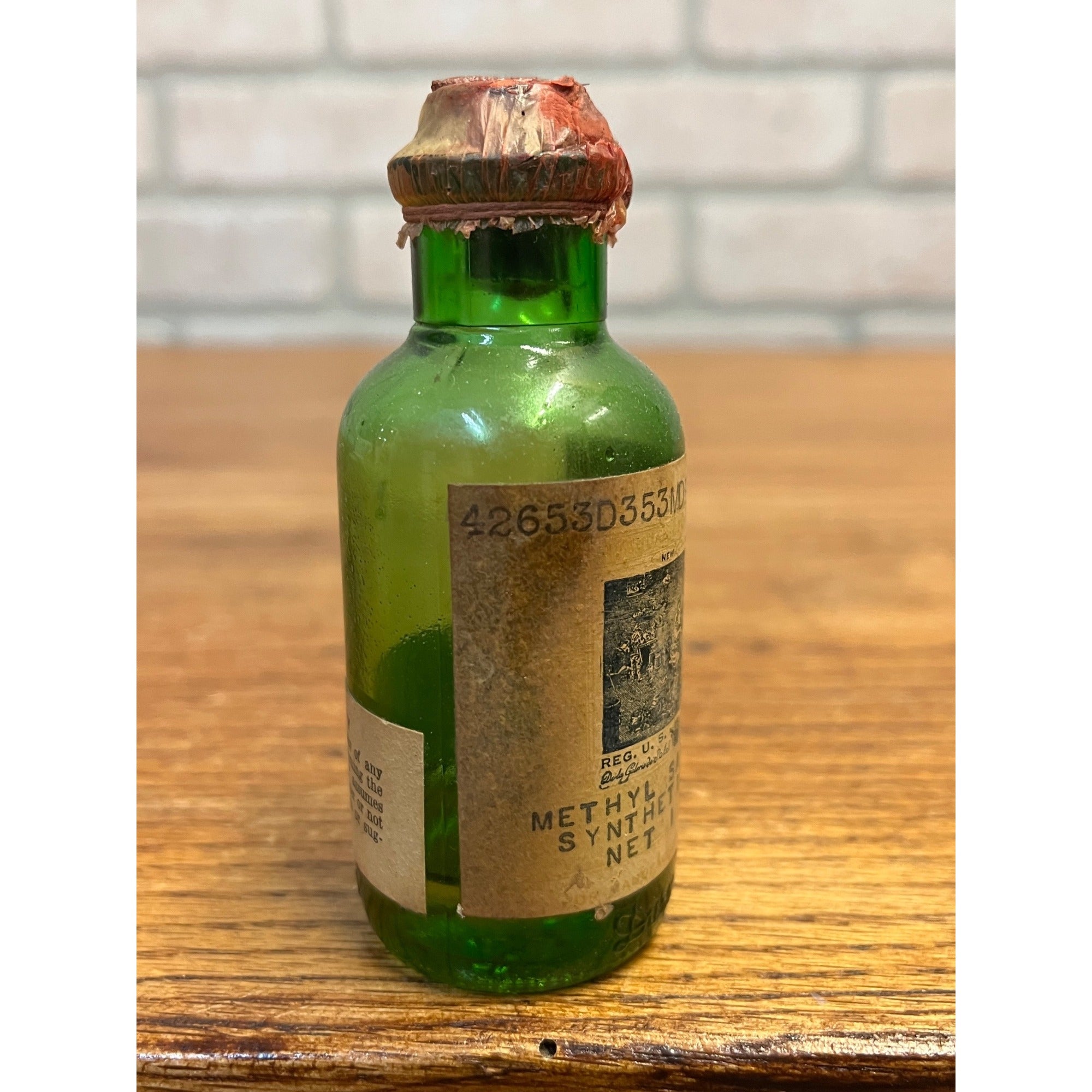 Antique Schieffelin & Co Methyl Salicylate Bottle Wax Seal Drugstore Label