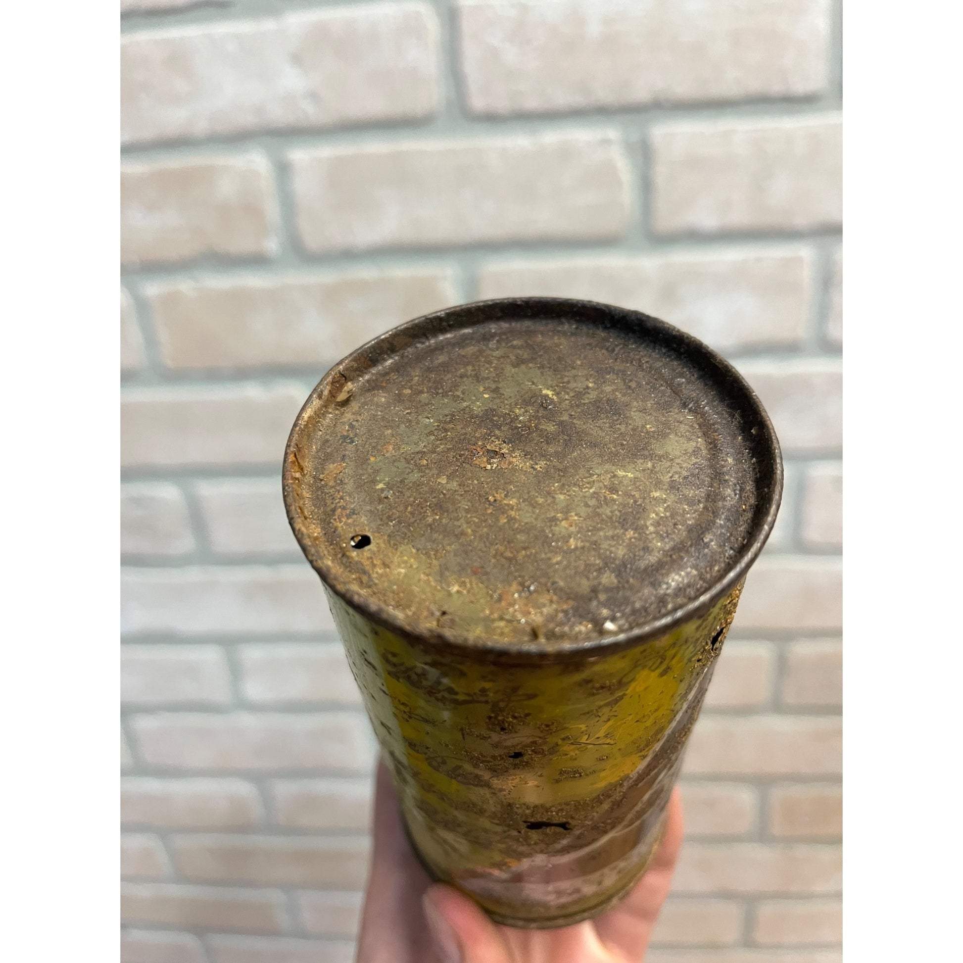 Blatz 1955 Christmas Beer Can Yellow Milwaukee Vintage Flat Top Steel