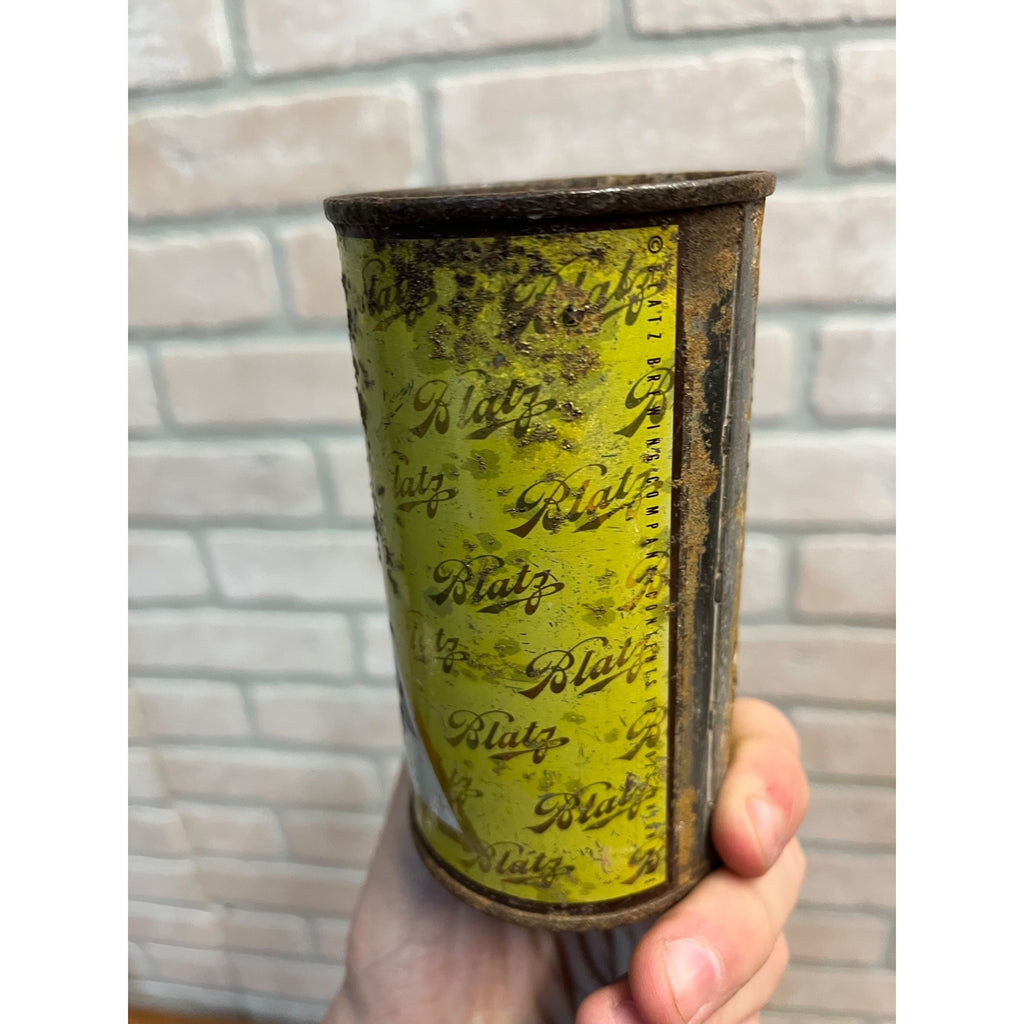 Blatz 1955 Christmas Beer Can Yellow Milwaukee Vintage Flat Top Steel