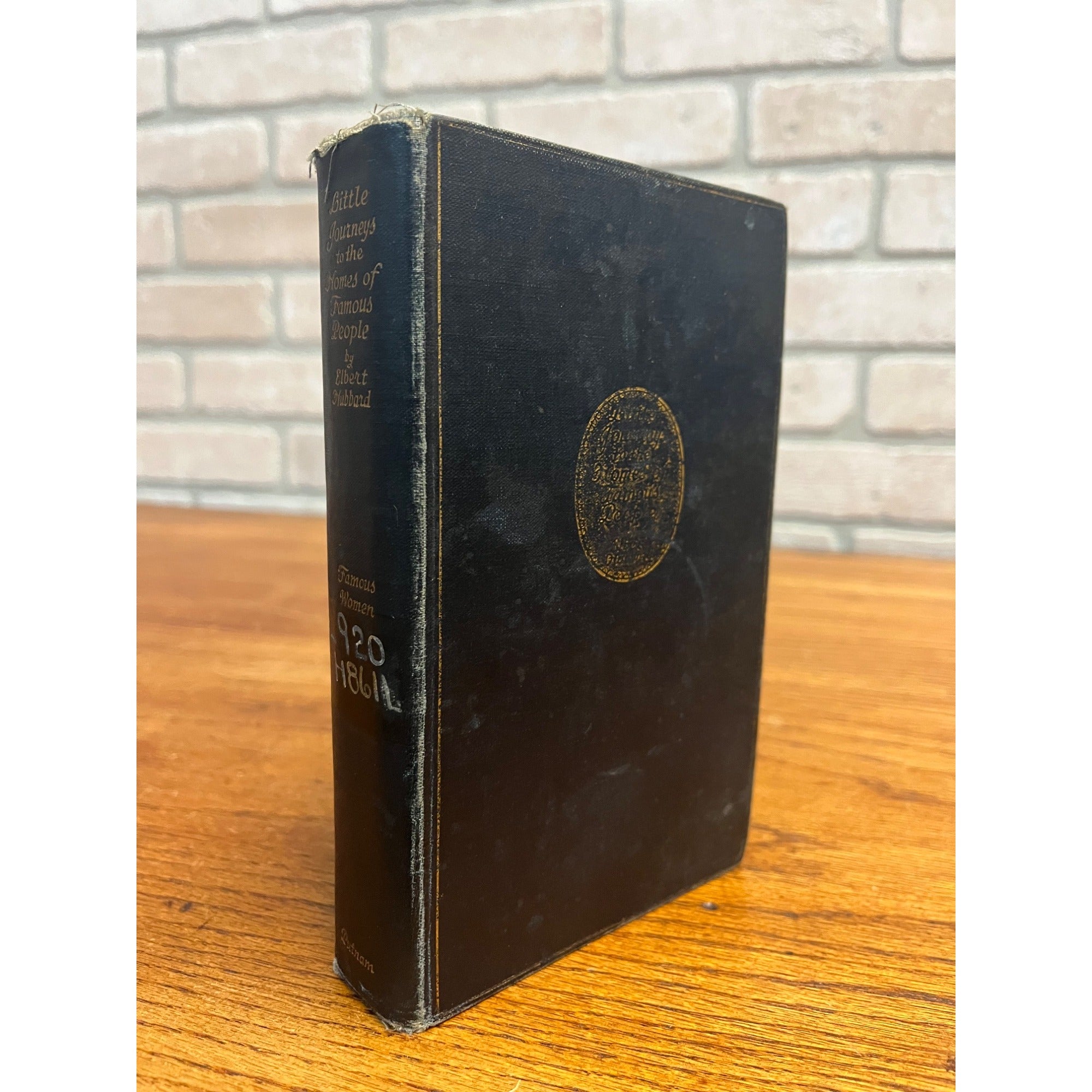 Vintage 1927 Elbert Hubbard "Little Journeys: Famous Women" Putnam Sons