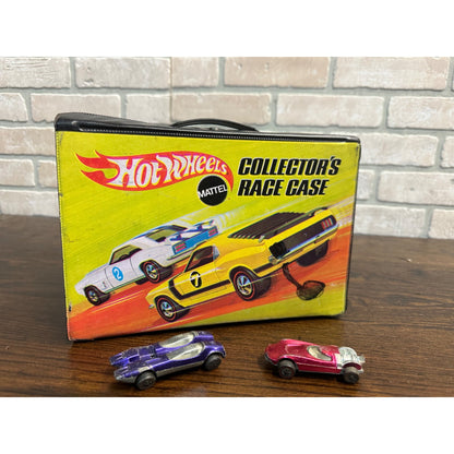 Vintage 1969 Mattel Hot Wheels Collectors Race Case 24 Cars #4976 - w/ 2 Cars