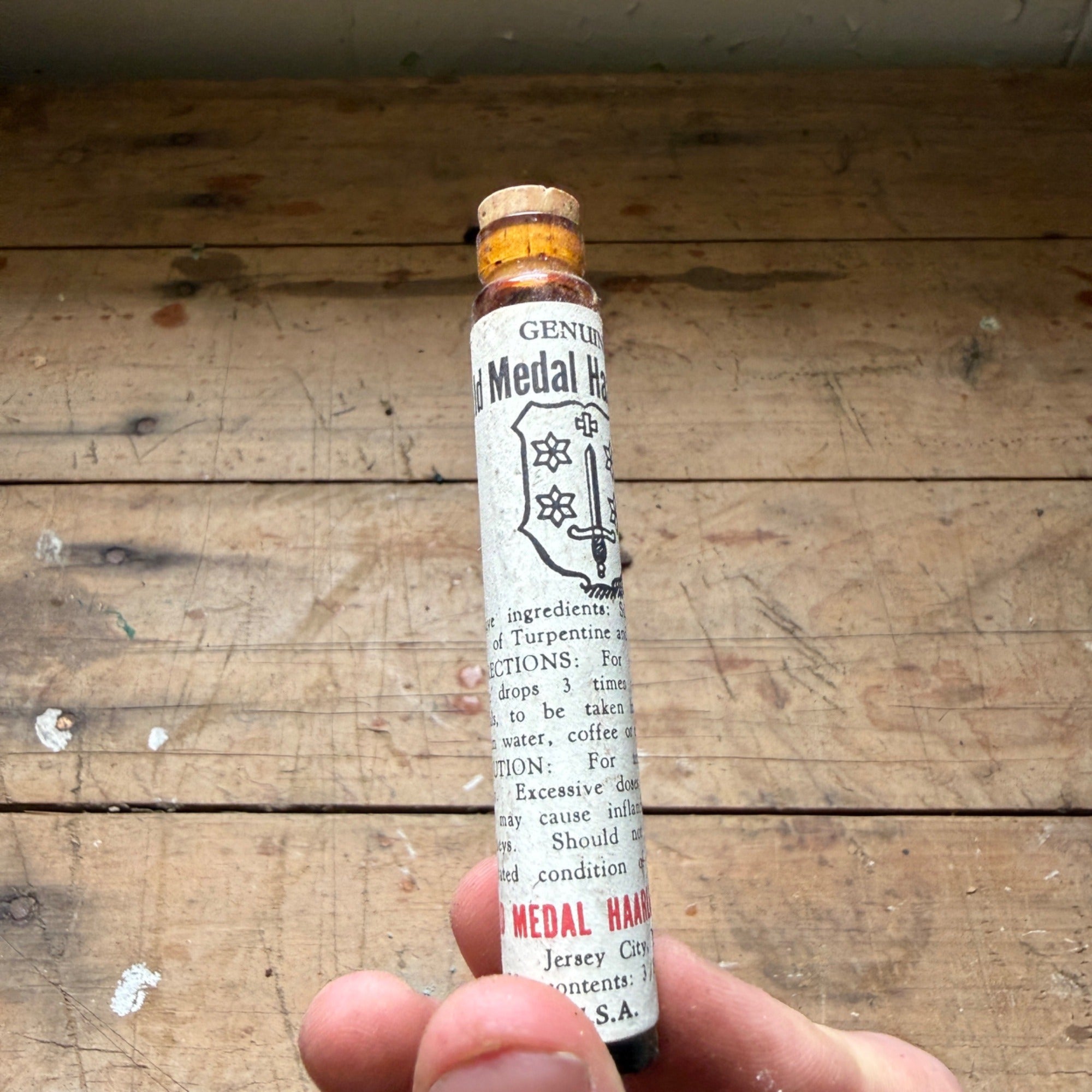 Vintagle Gold Medal Haarlem Oil Labeled Glass Medicine Bottle Tube Brooklyn NY