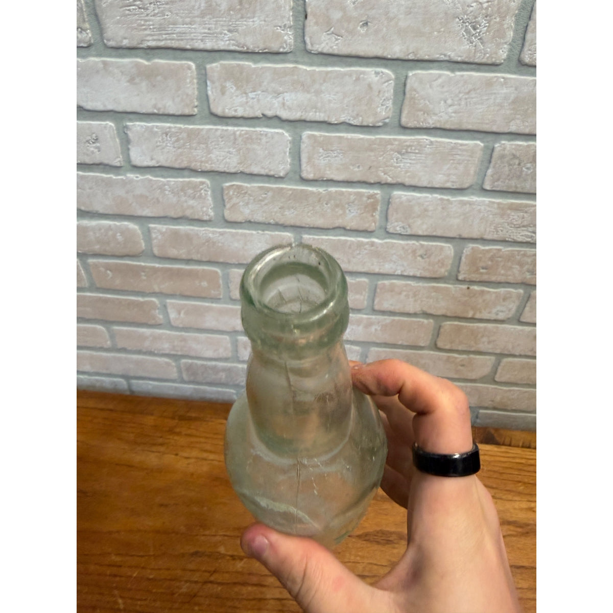 Pre-Pro Val Blatz Brewing Company Milwaukee Vintage Aqua Blue Clear Beer Bottle