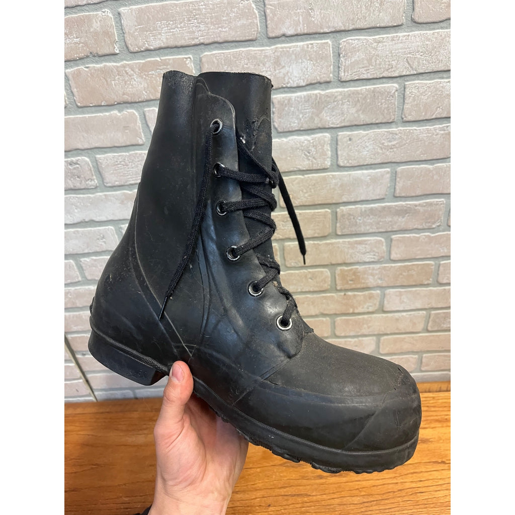 Vintage 1971 US Military Mickey Mouse Extreme Cold Boots Black 10R w/ Valve
