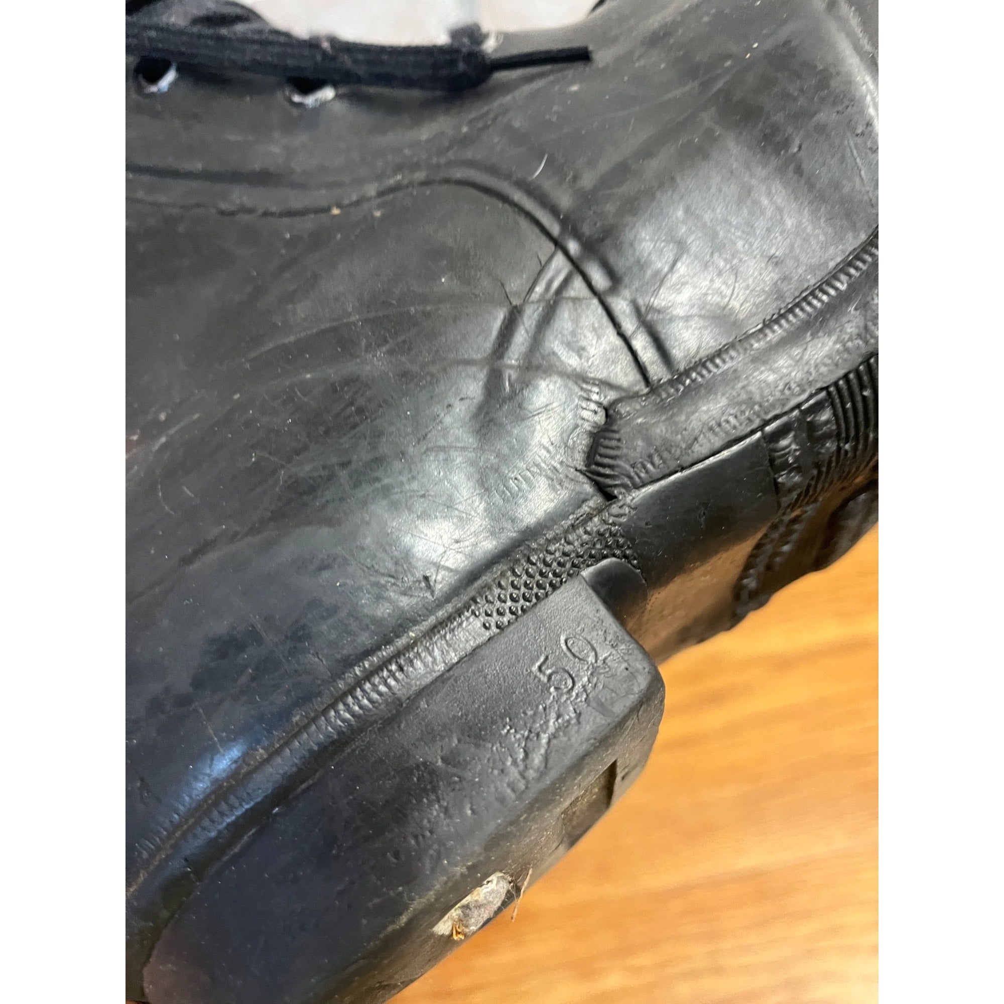 Vintage 1971 US Military Mickey Mouse Extreme Cold Boots Black 10R w/ Valve