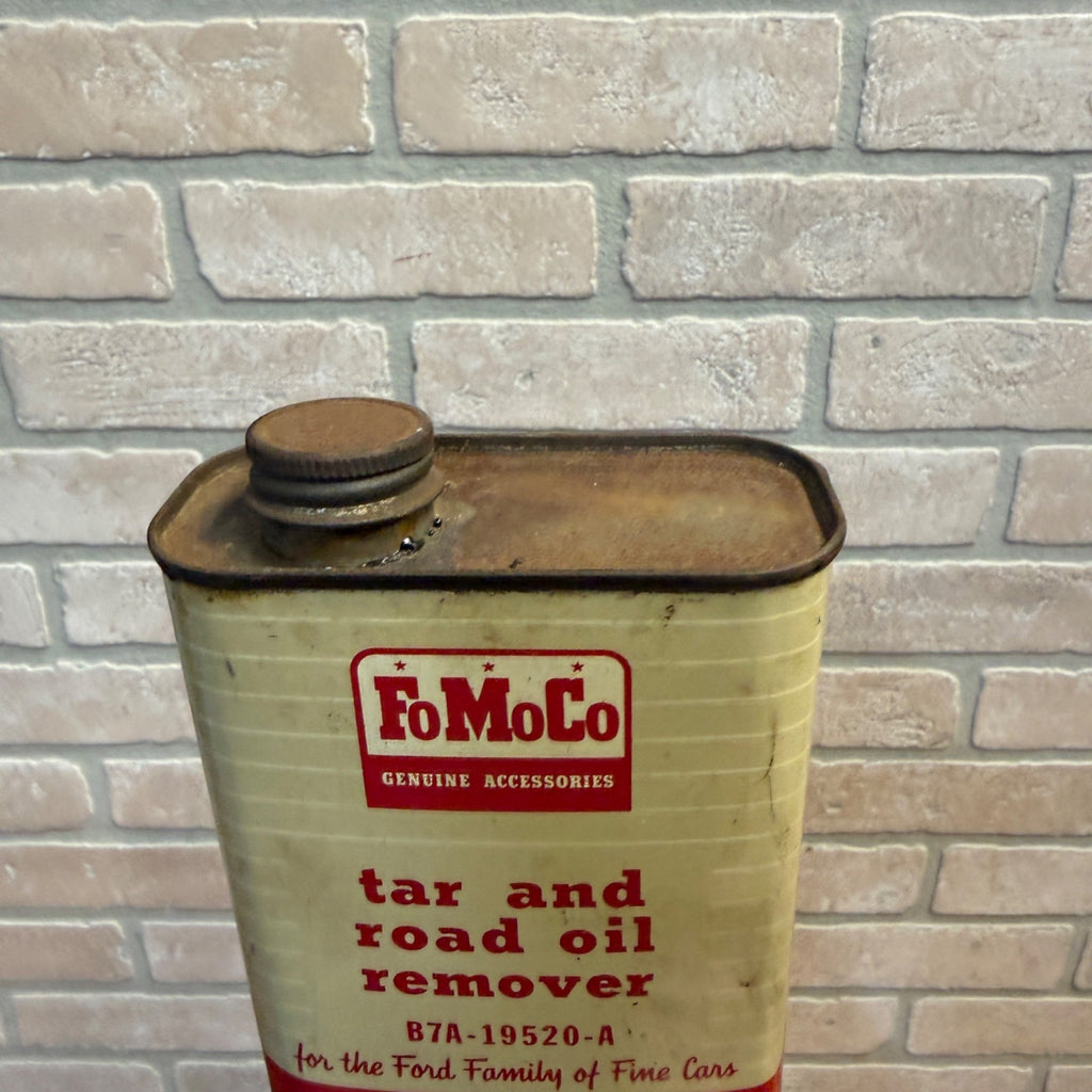 Ford FoMoCo Vintage 1 pt Metal Tar & Oil Remover Can Gas Oil Station