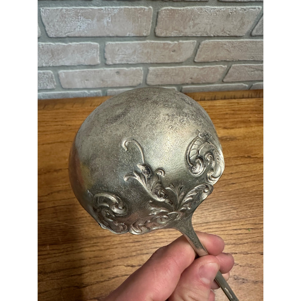 Holmes Edwards XIV Silverplate Soup Sauce Serving Ladle Spoon Rialto Pattern 12"