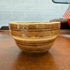 Vintage McCoy Pottery Ribbed Beehive 5" Stoneware Small Mixing Bowl USA 5IN