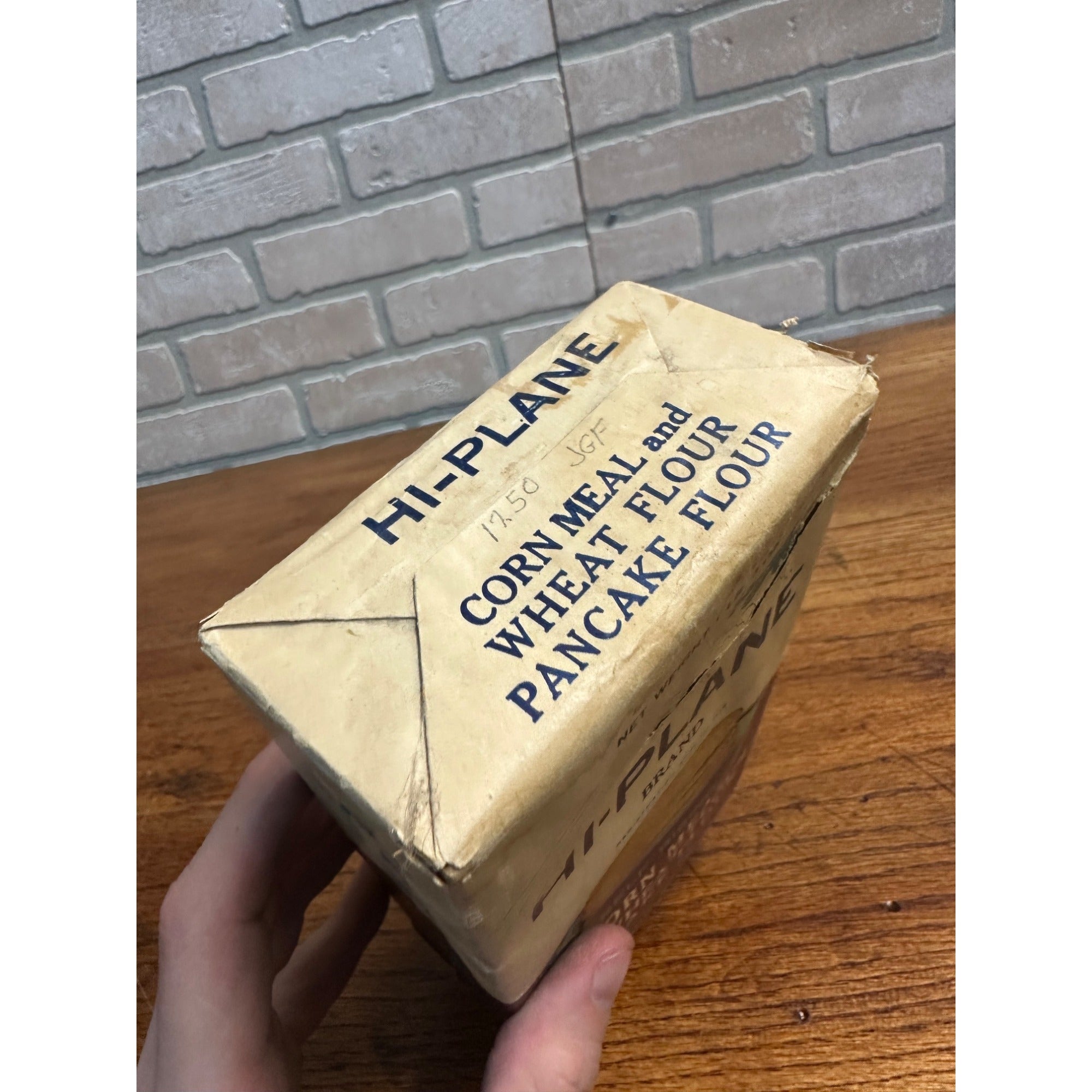 Vintage 1940s Hi-Plane Corn Meal Pancake Wheat Flour Empty Box Findlay OH
