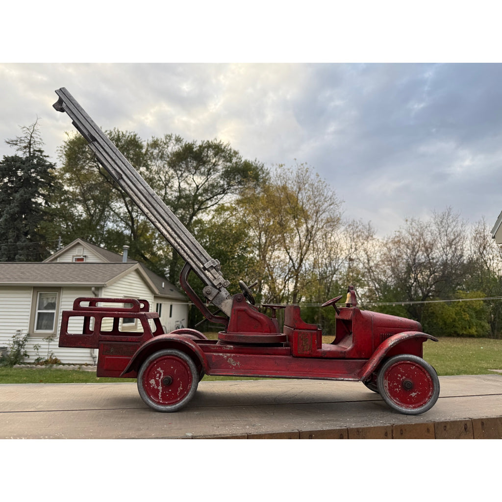 Vintage 1920s Buddy L Aerial Fire Ladder Truck Pressed Steel Toy
