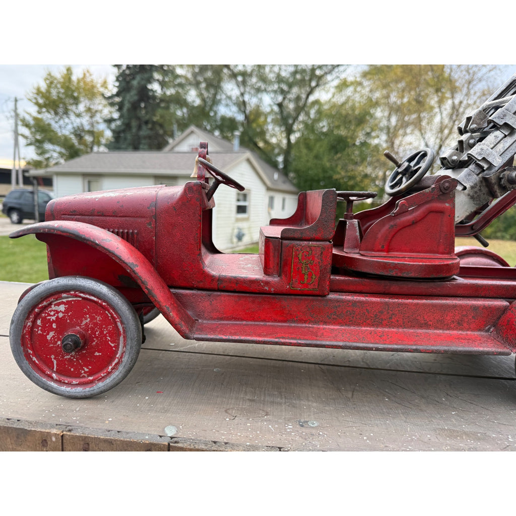 Vintage 1920s Buddy L Aerial Fire Ladder Truck Pressed Steel Toy