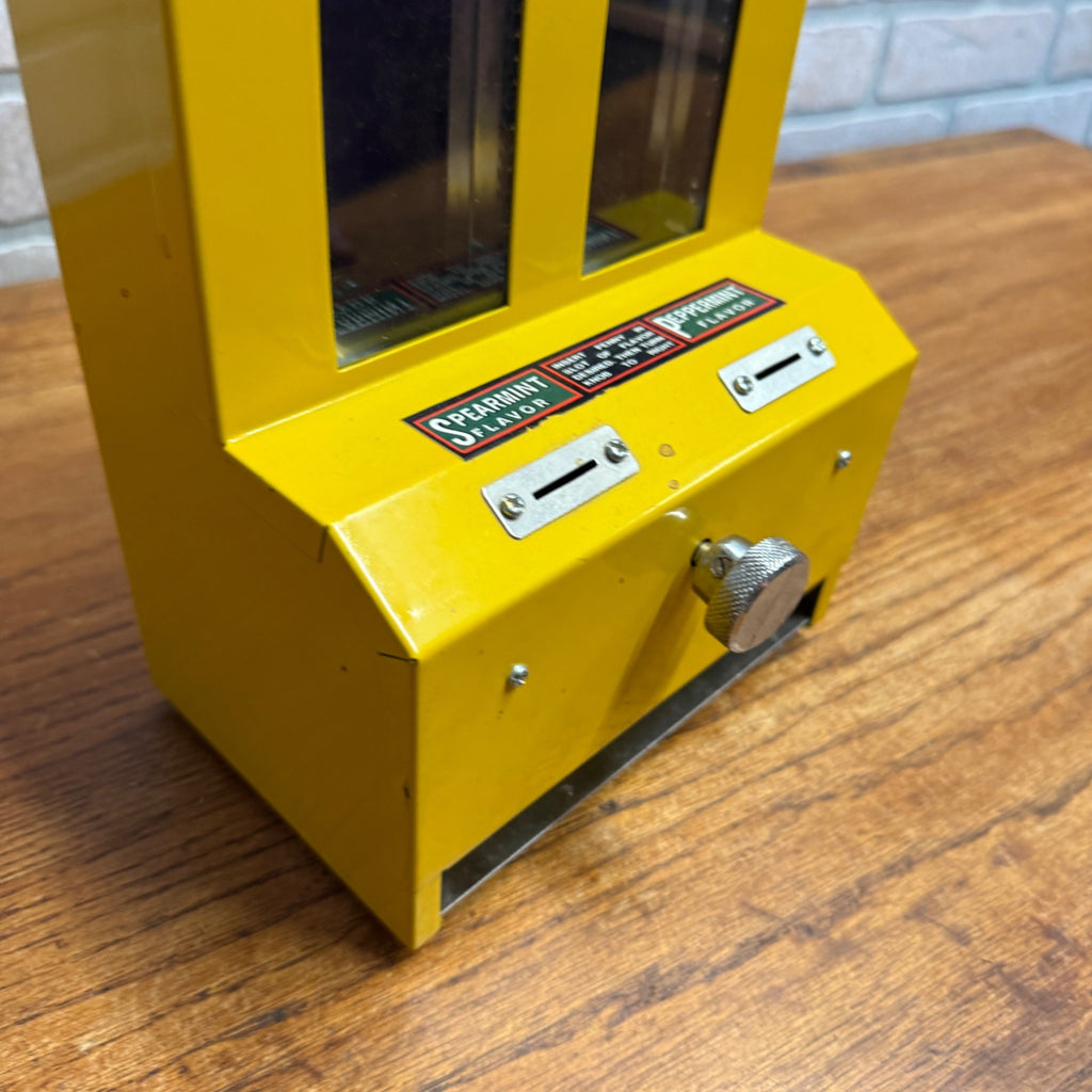 Delicious Chewing Gum Jolly Good Industries Yellow Metal Gum Machine 1cent