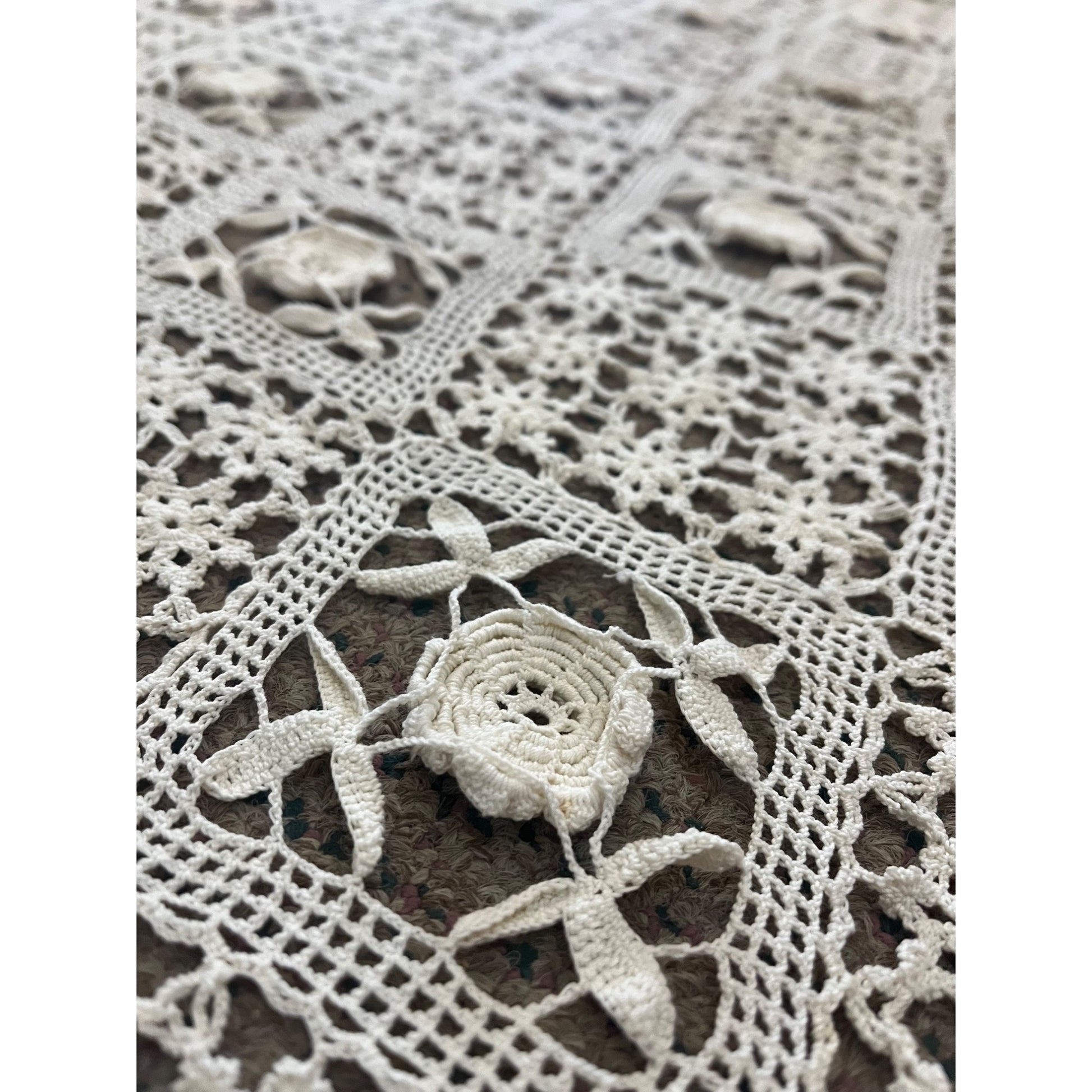 Vintage Hand Stitched Embroidered Floral Bed Coverlet Or Table Cloth 60"x68"