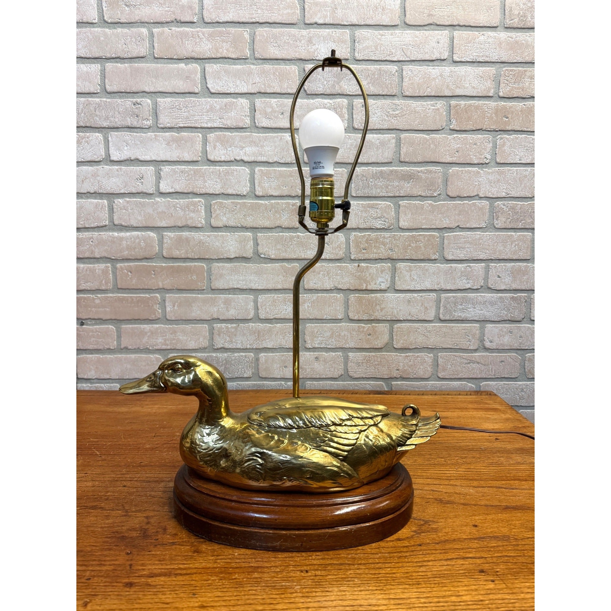Vintage Mid Century Brass & Wood Duck Table Lamp Light Fixture Cabin Decor