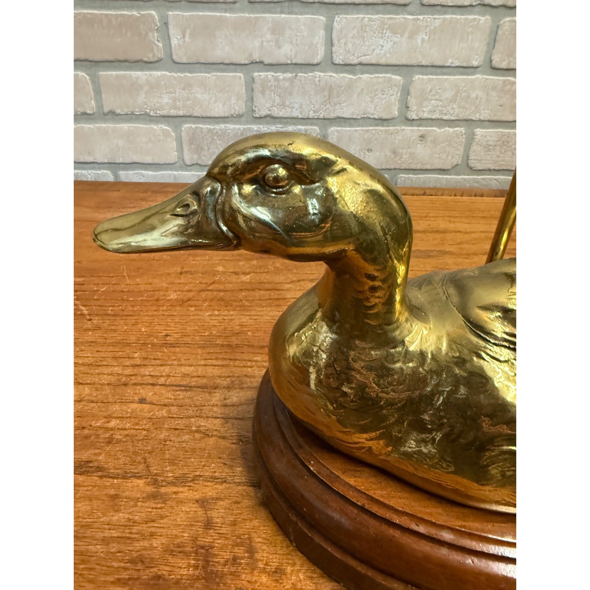 Vintage Mid Century Brass & Wood Duck Table Lamp Light Fixture Cabin Decor