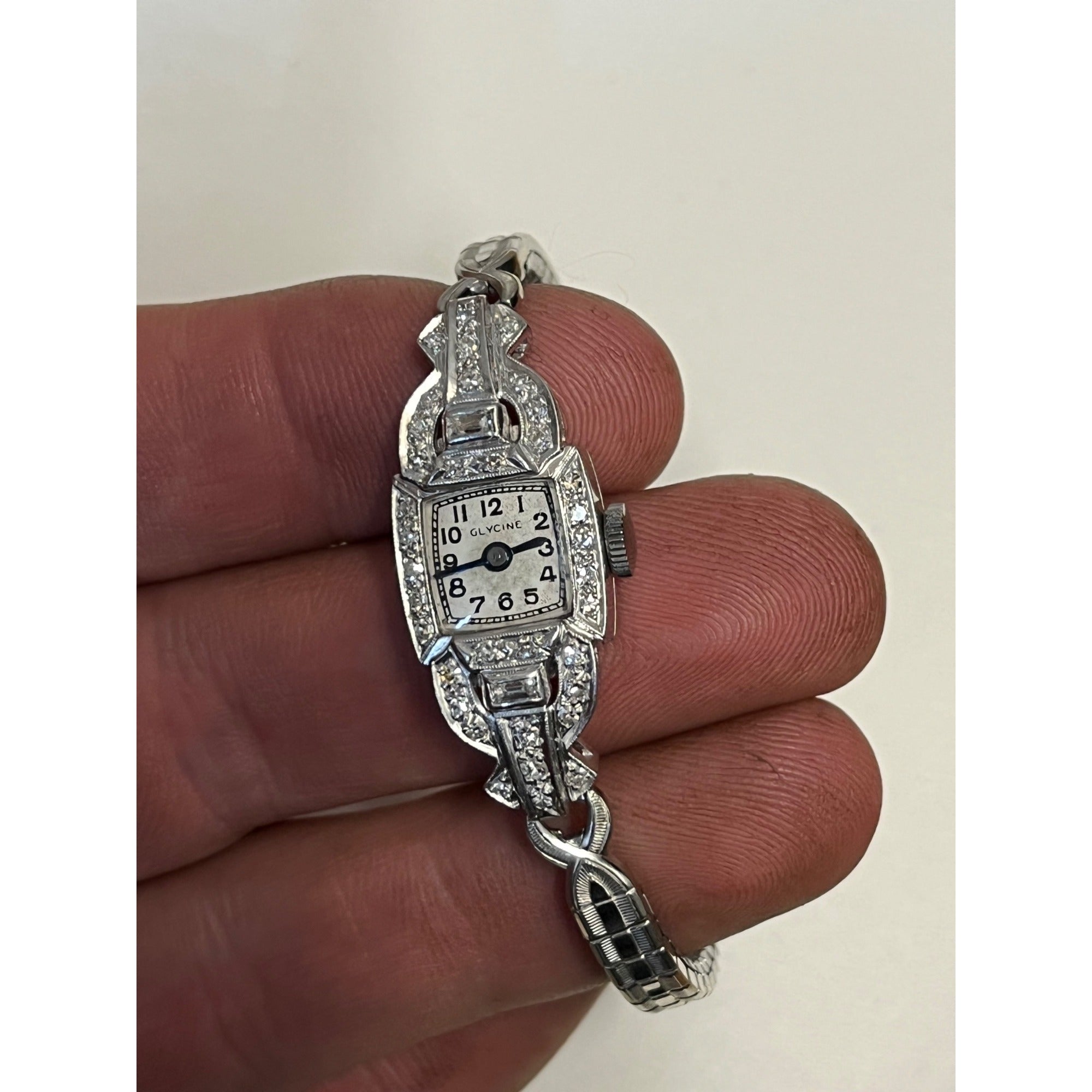 Vintage Art Deco Glycine Platinum Diamond Ladies Wristwatch 900 Platinum